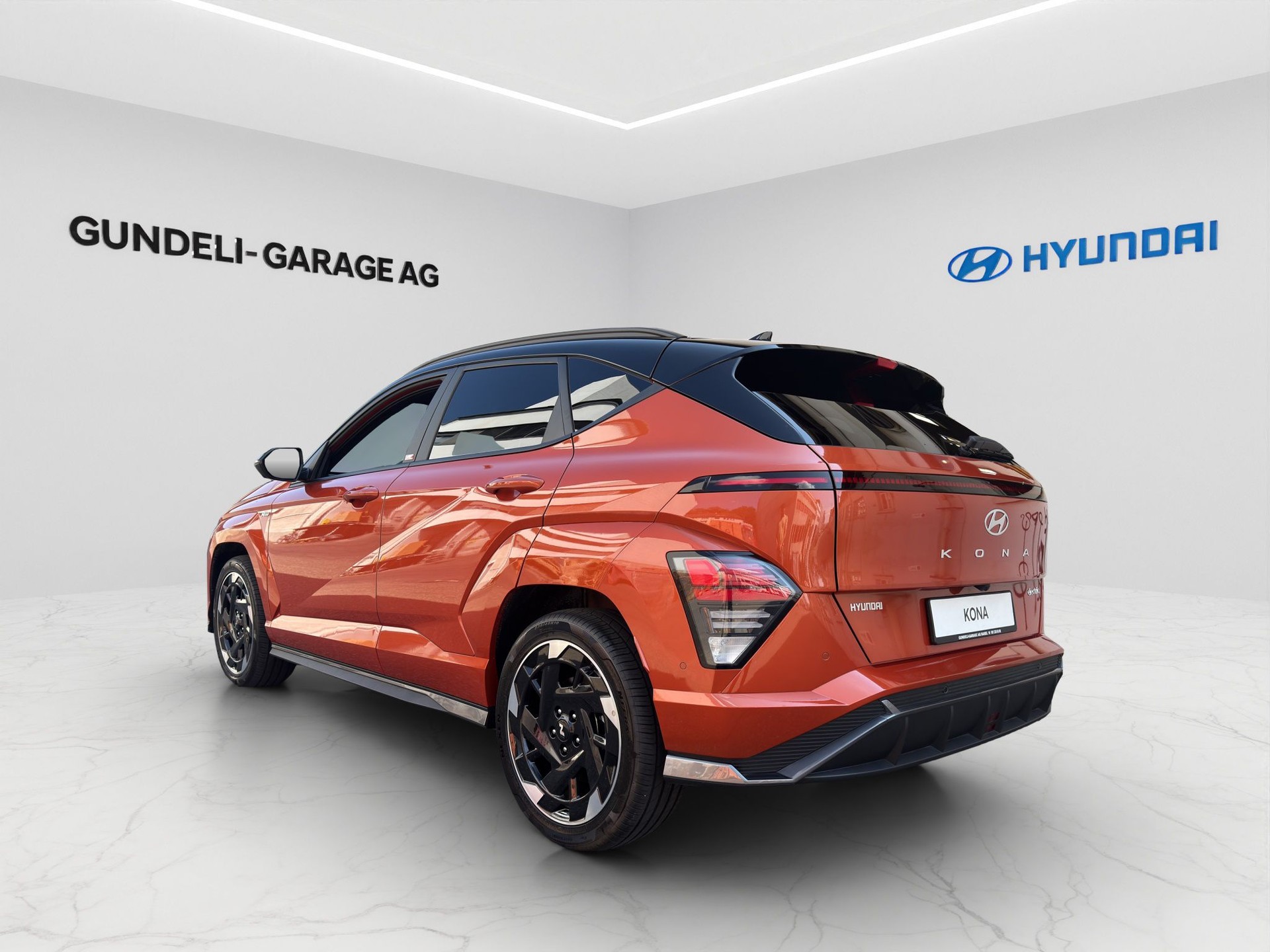 HYUNDAI Kona EV 65.4 kWh N Line-showroom-element-3