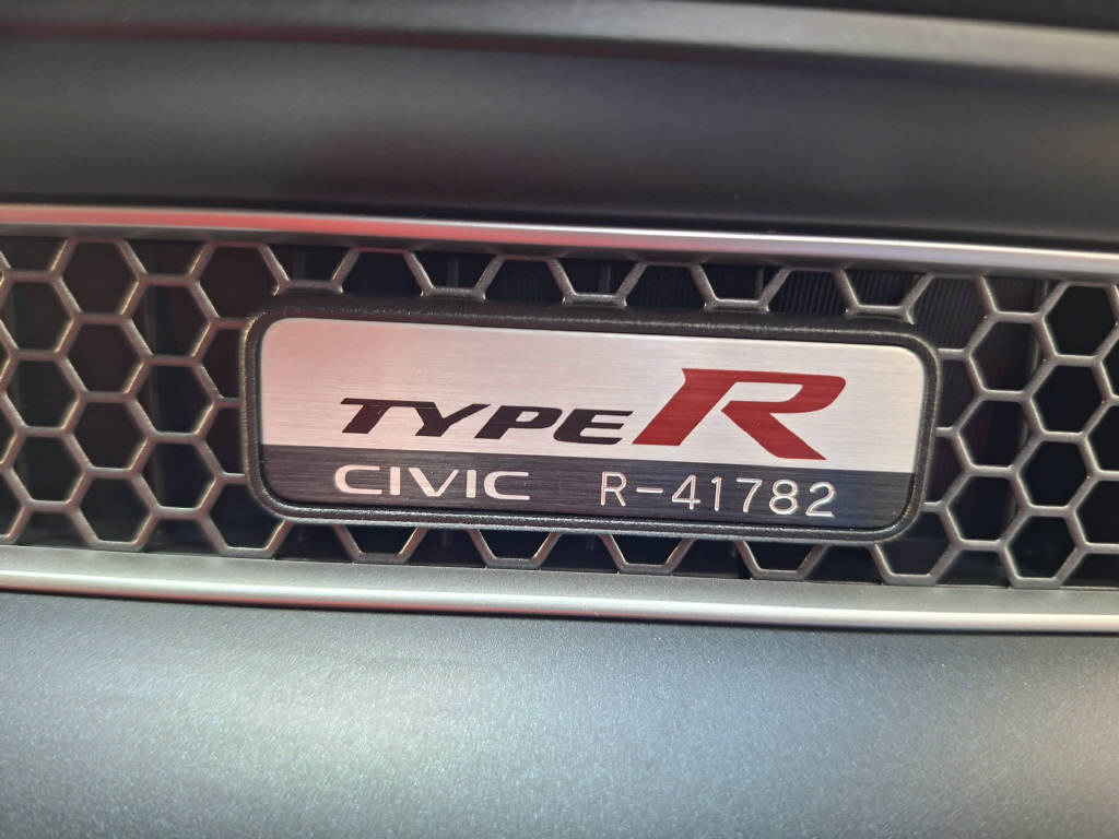 HONDA Civic 2.0 VTEC Type R-image-16