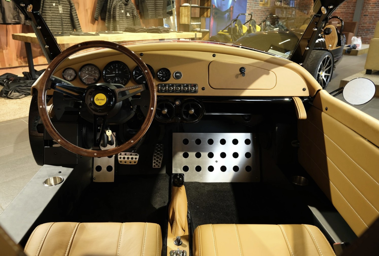 VANDERHALL Carmel GT-image-6