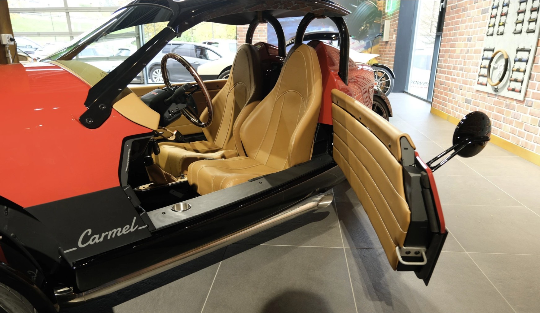 VANDERHALL Carmel GT-image-4
