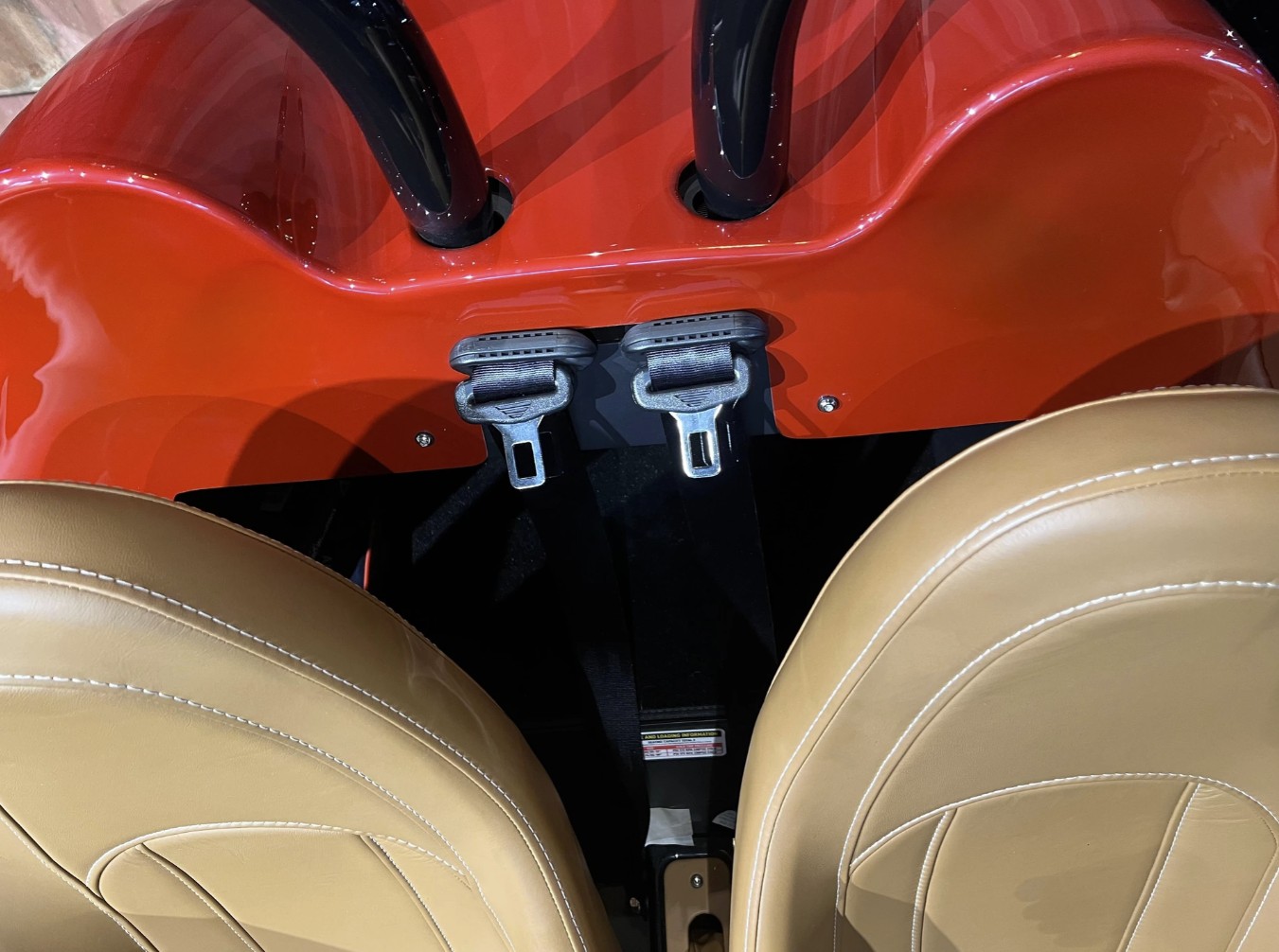 VANDERHALL Carmel GT-image-13