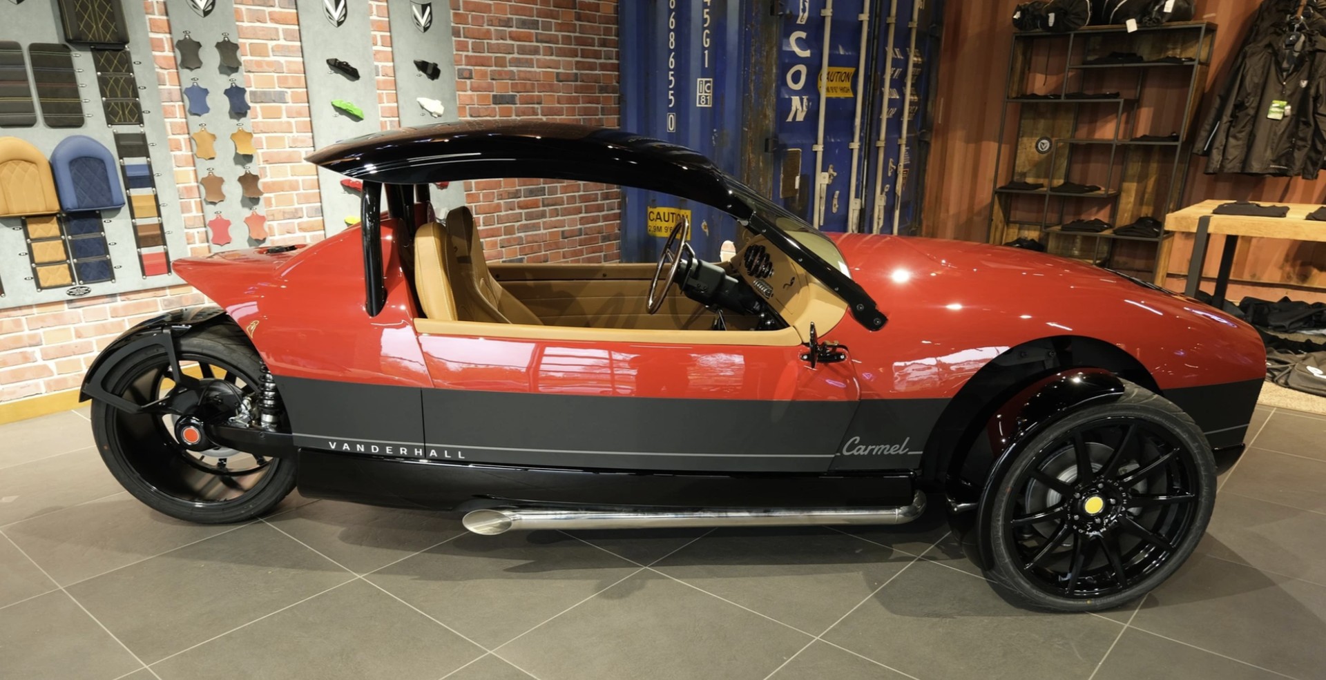 VANDERHALL Carmel GT-showroom-element-2