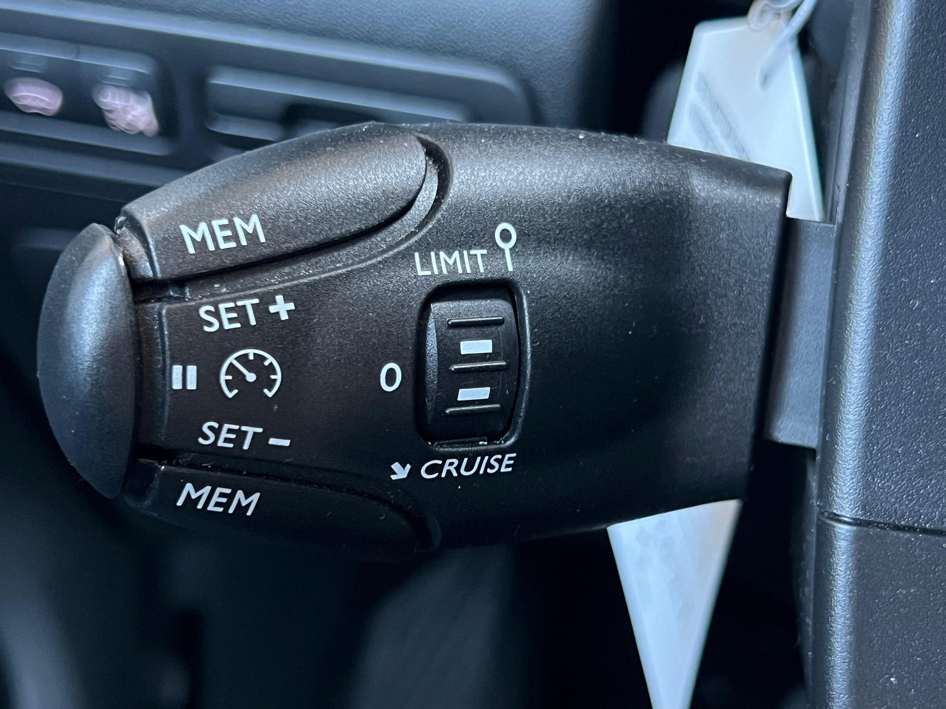 CITROEN C3 Aircross 1.2 PureTech 130 Swiss Edition-image-16
