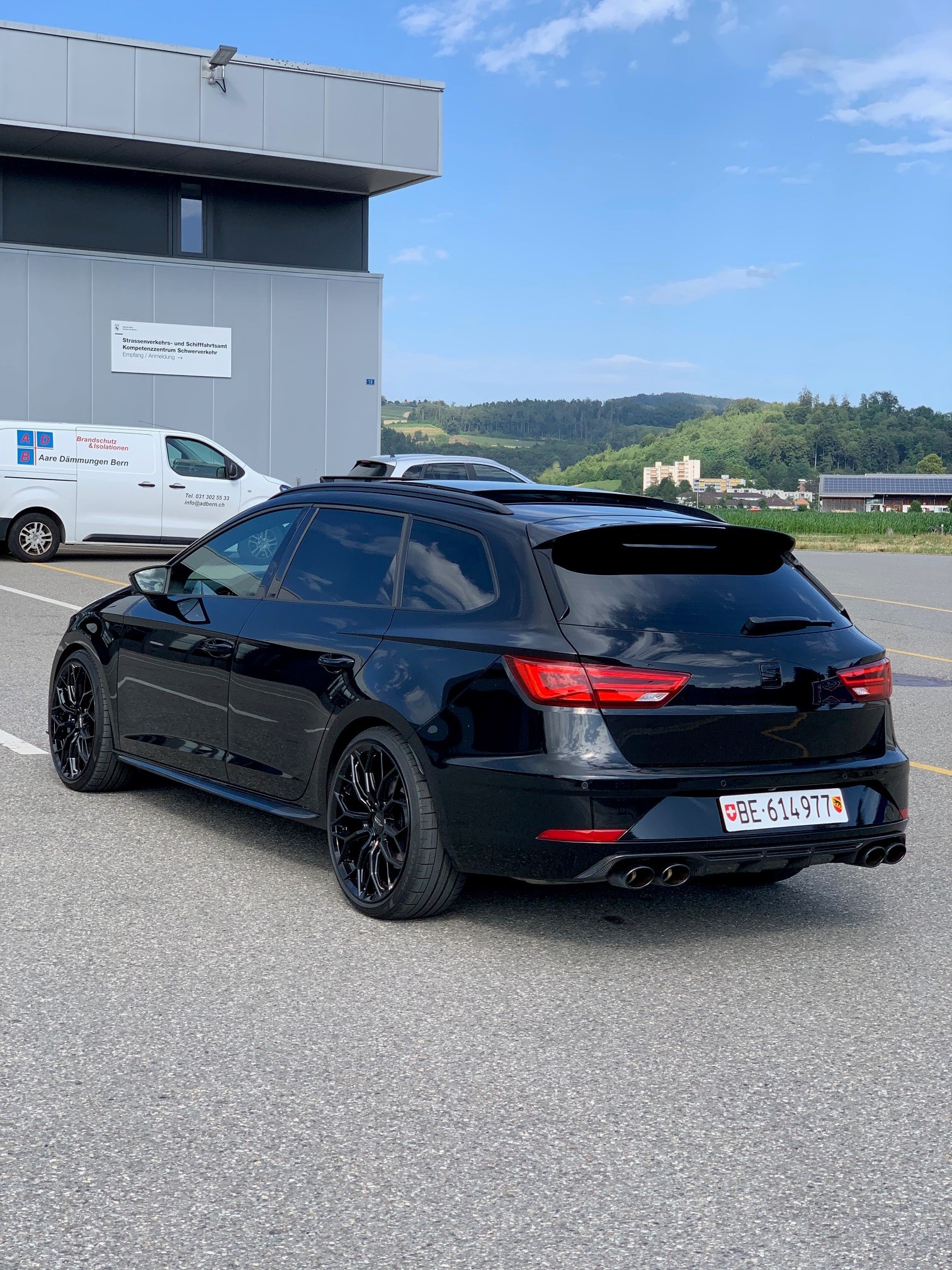 SEAT 2.0 TSI 300 Cupra R 4Drive DSG-image-3