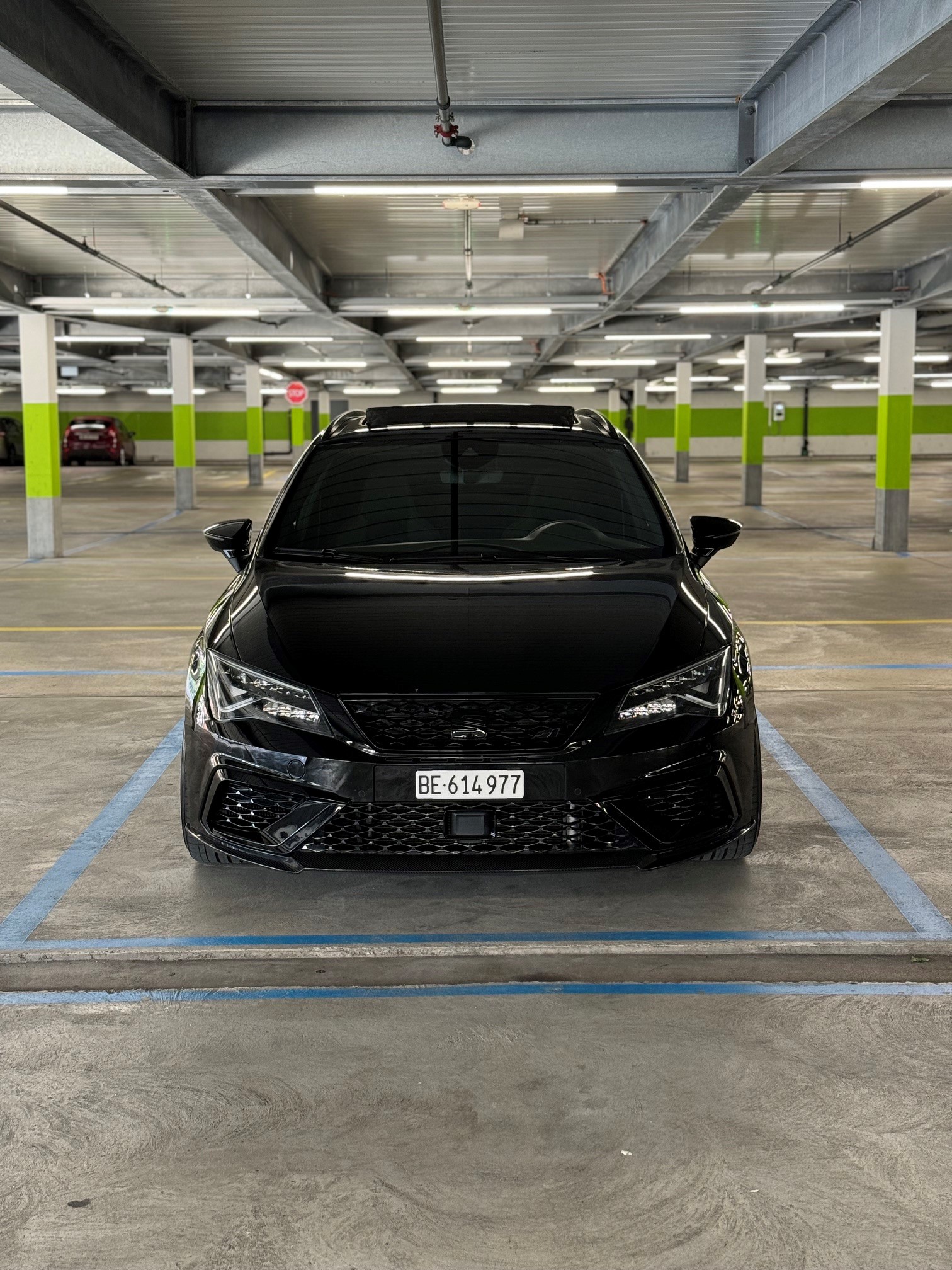 SEAT 2.0 TSI 300 Cupra R 4Drive DSG-image-0