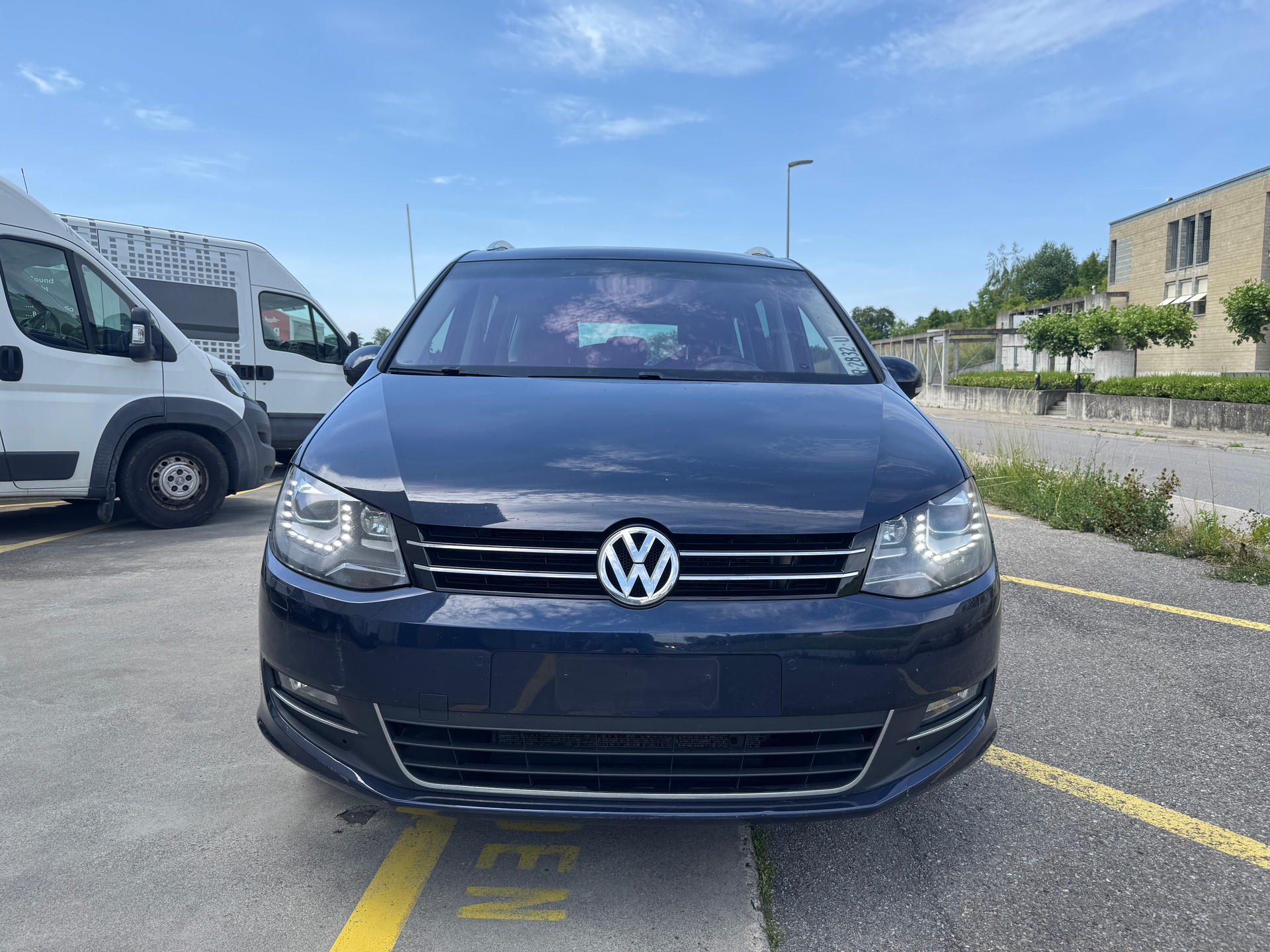 VW Sharan 2.0 TDI BlueMotion Technology Highline-image-7