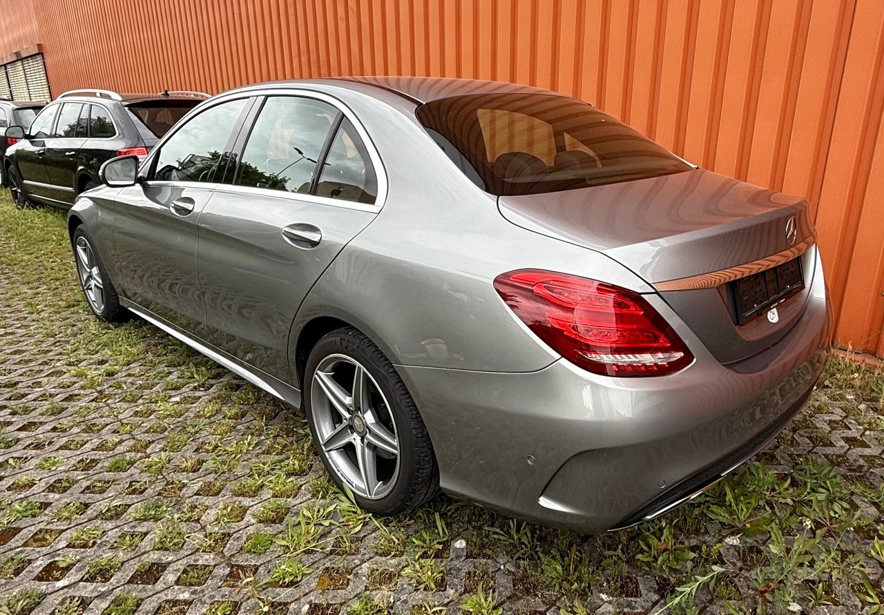MERCEDES-BENZ C 180 BlueTEC AMG Line-image-5
