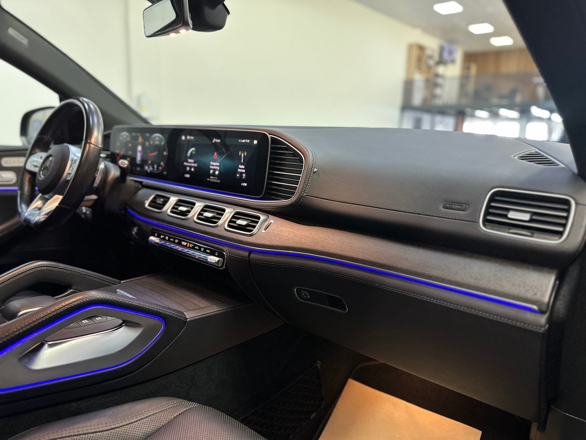 MERCEDES-BENZ GLE Coupé 400 d 4Matic 9G-Tronic-image-12