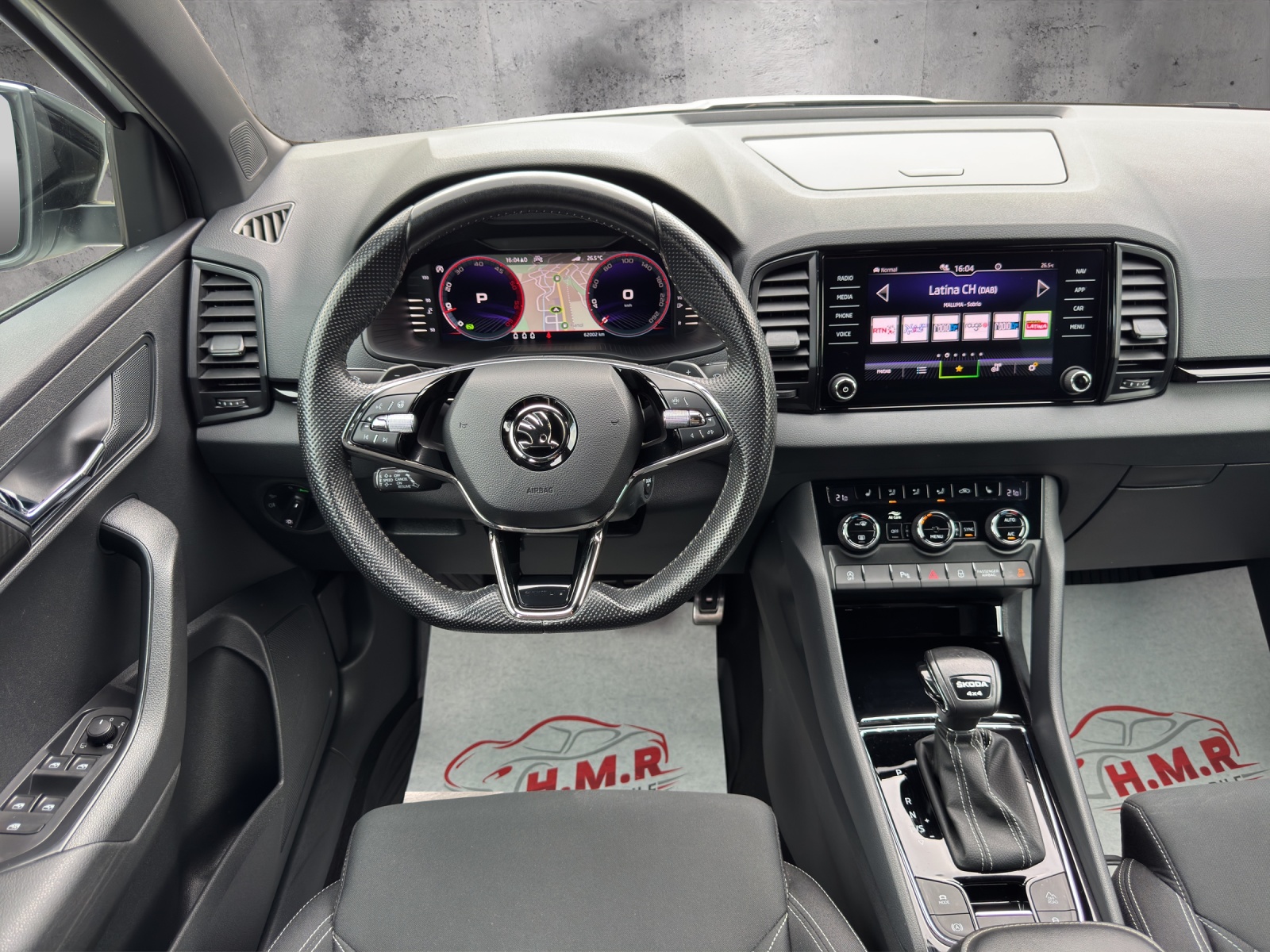 SKODA Karoq 2.0 TDI CR Ambition 4x4 DSG-image-10