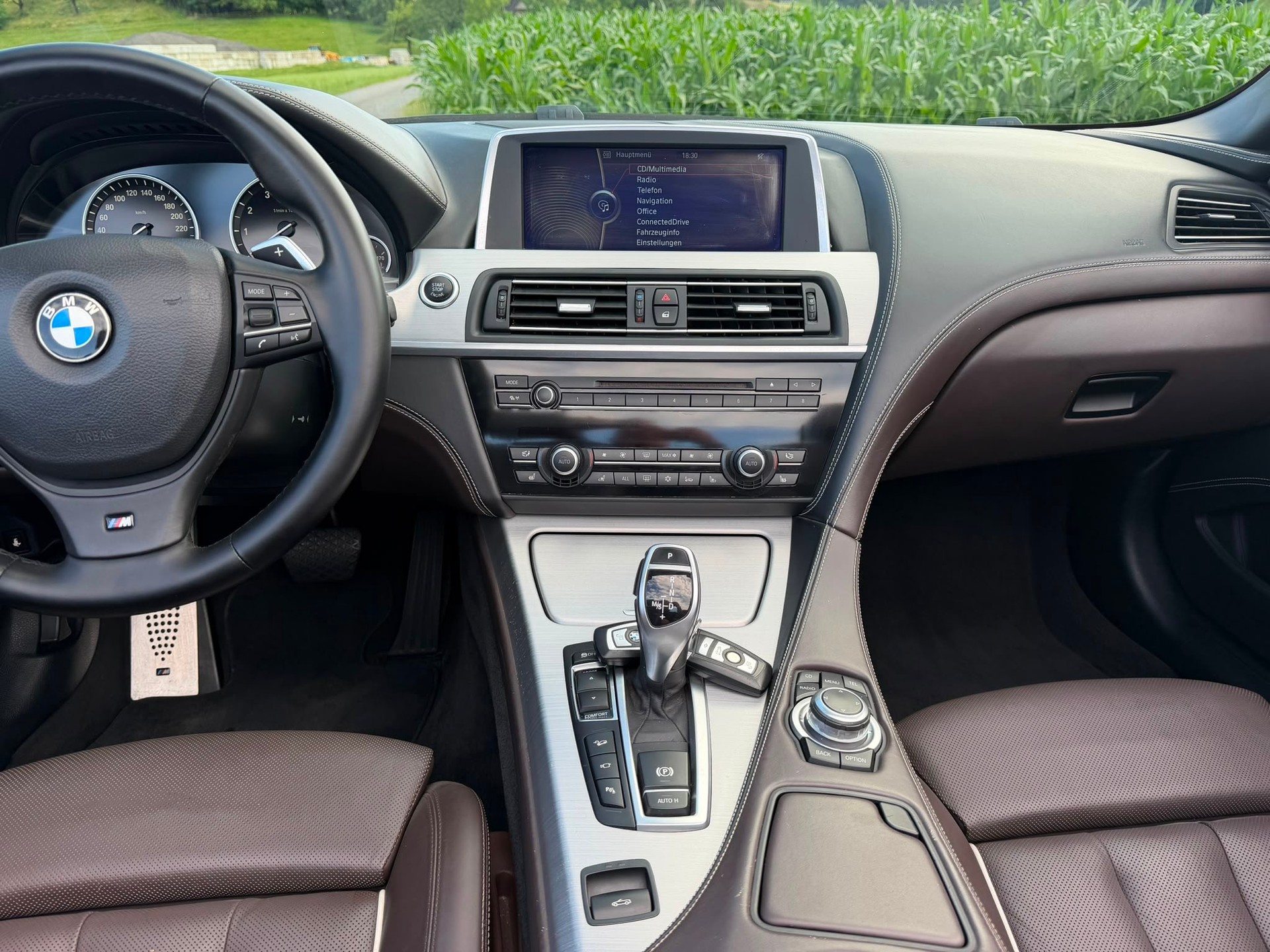 BMW 650i Cabrio xDrive M-Sportpaket Individual-image-12