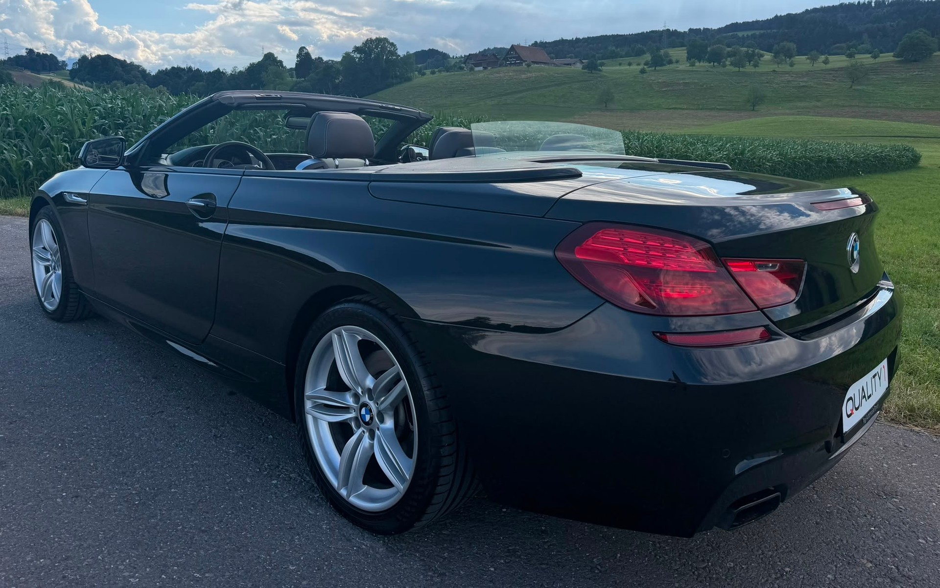 BMW 650i Cabrio xDrive M-Sportpaket Individual-image-3