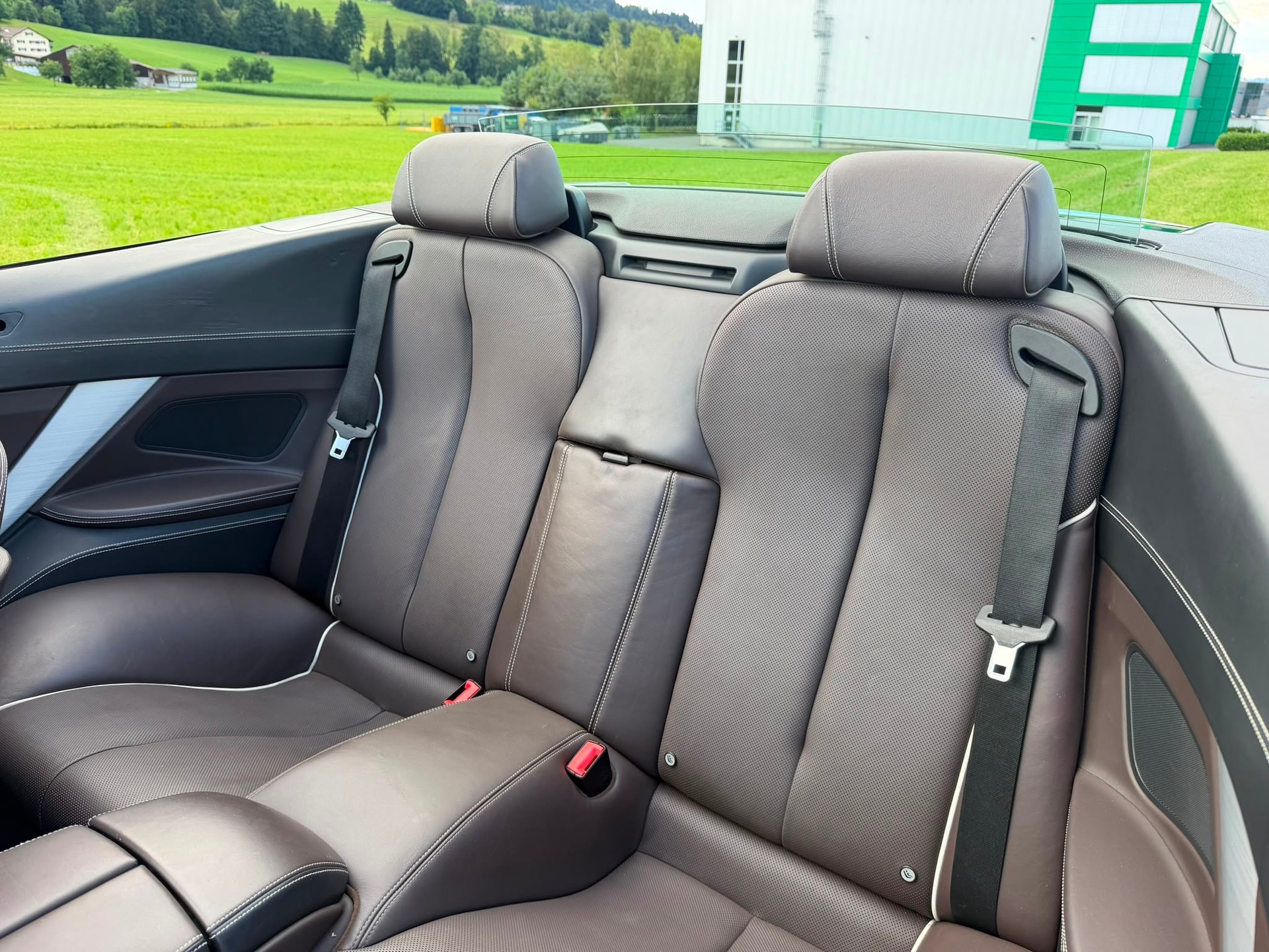 BMW 650i Cabrio xDrive M-Sportpaket Individual-image-10