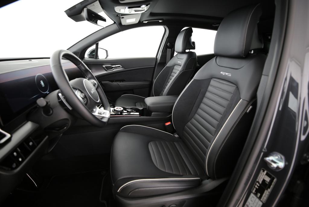 KIA Sportage 1.6 T-GDi PHEV GT-Line-image-3