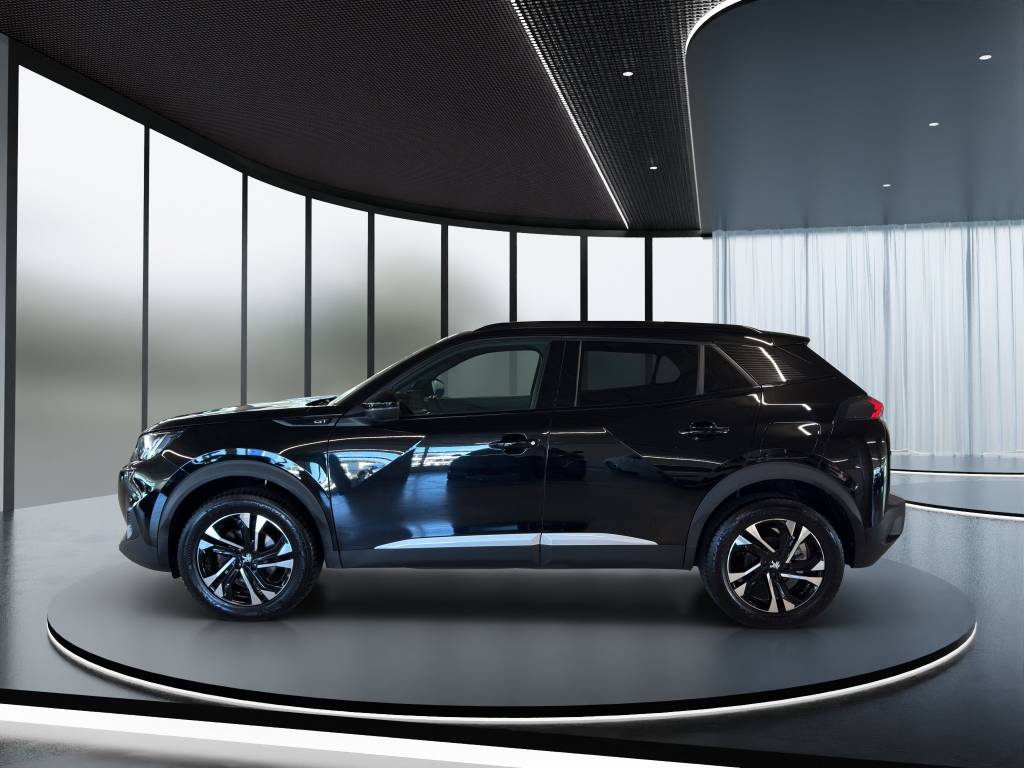 PEUGEOT 2008 1.2 PureTech GT-image-2