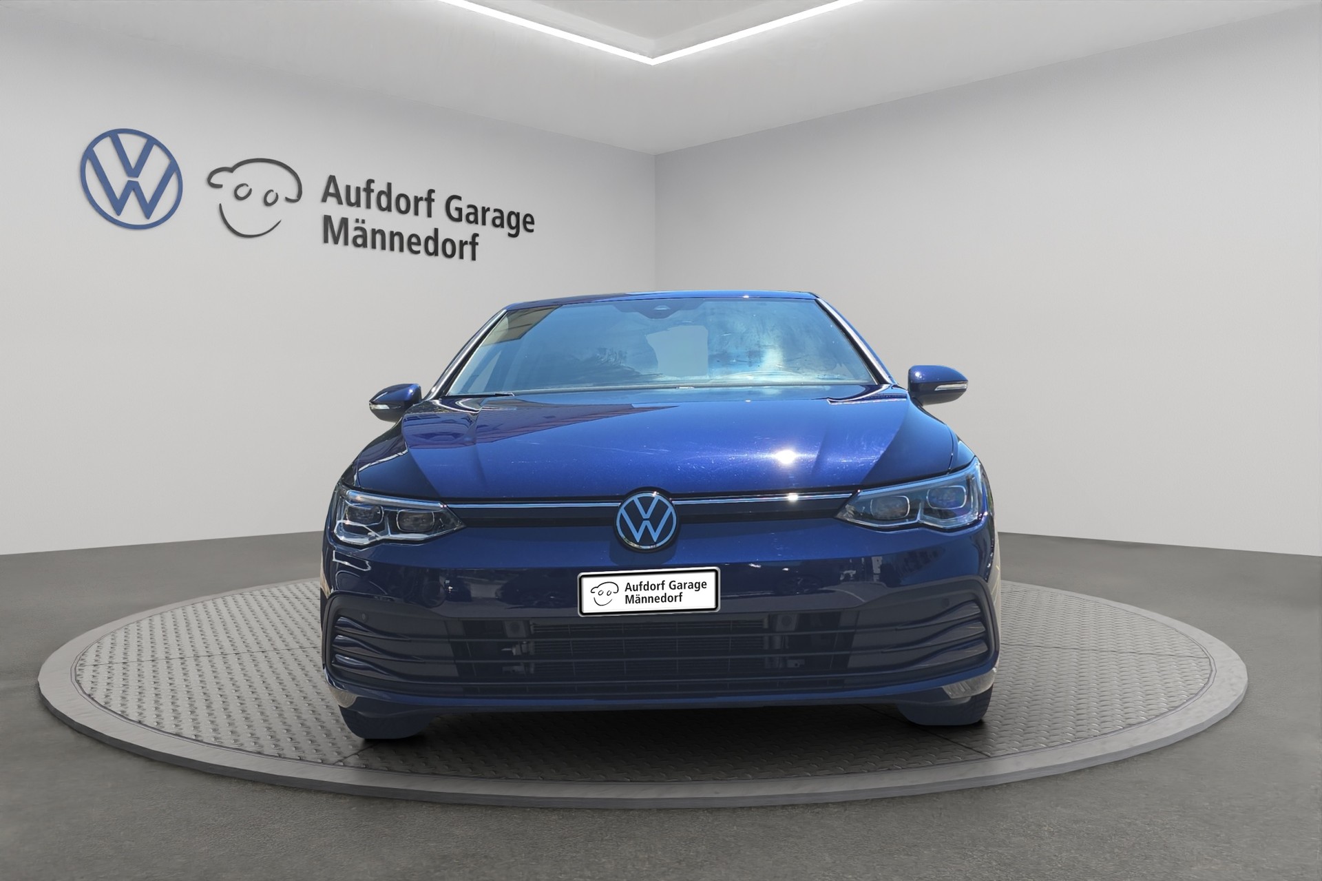 VW Golf 1.5 e TSI ACT Life DSG-image-1