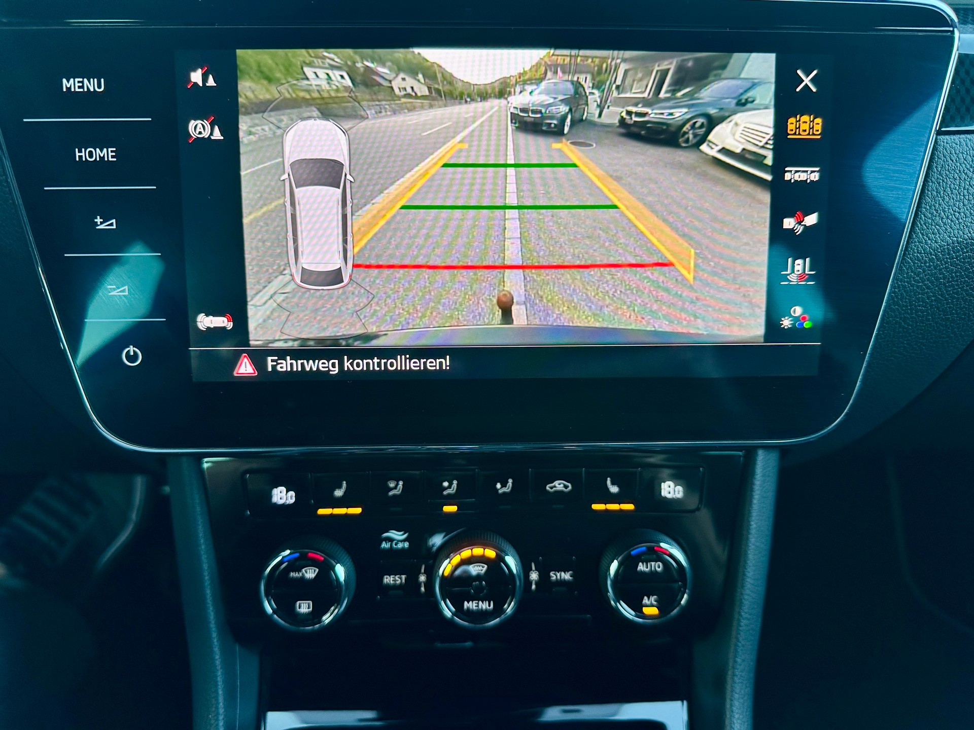 SKODA Superb Combi 2.0 TDi SportLine+ 4x4 DSG-image-19
