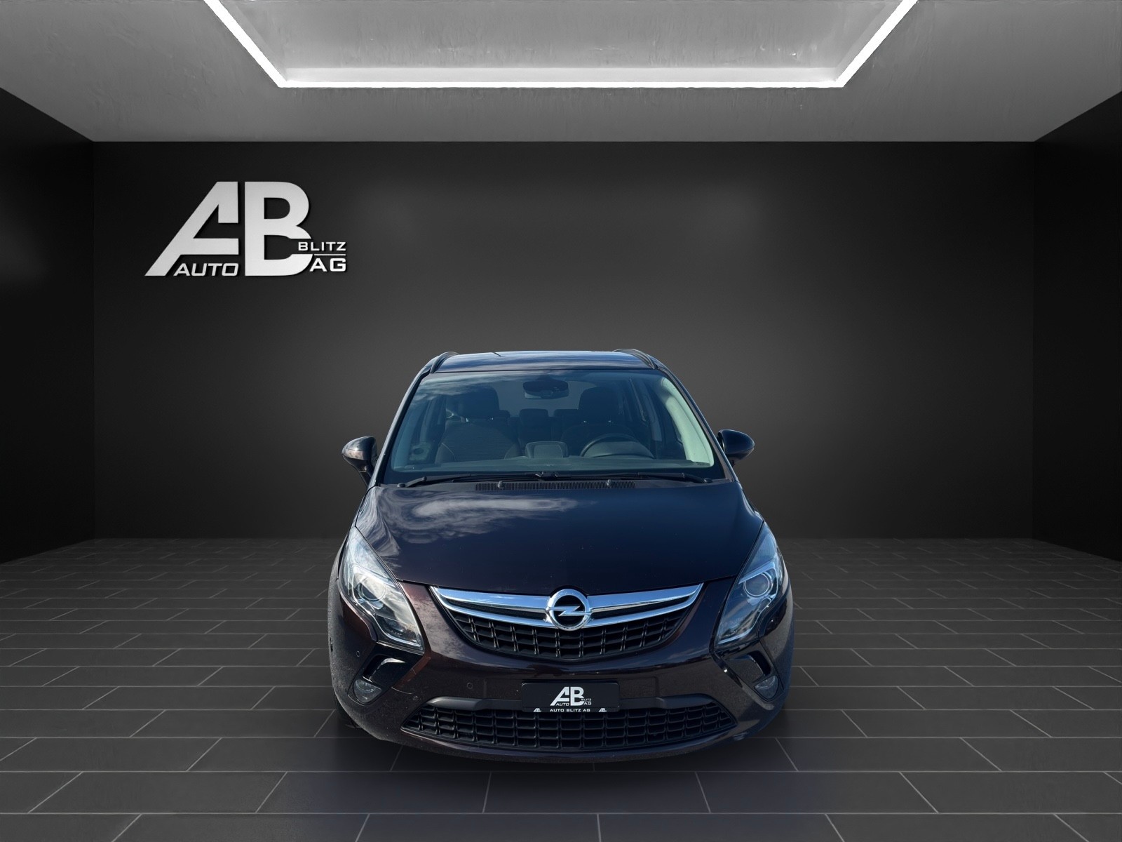 OPEL Zafira Tourer 1.6i 16V CNG Turbo Drive-image-0