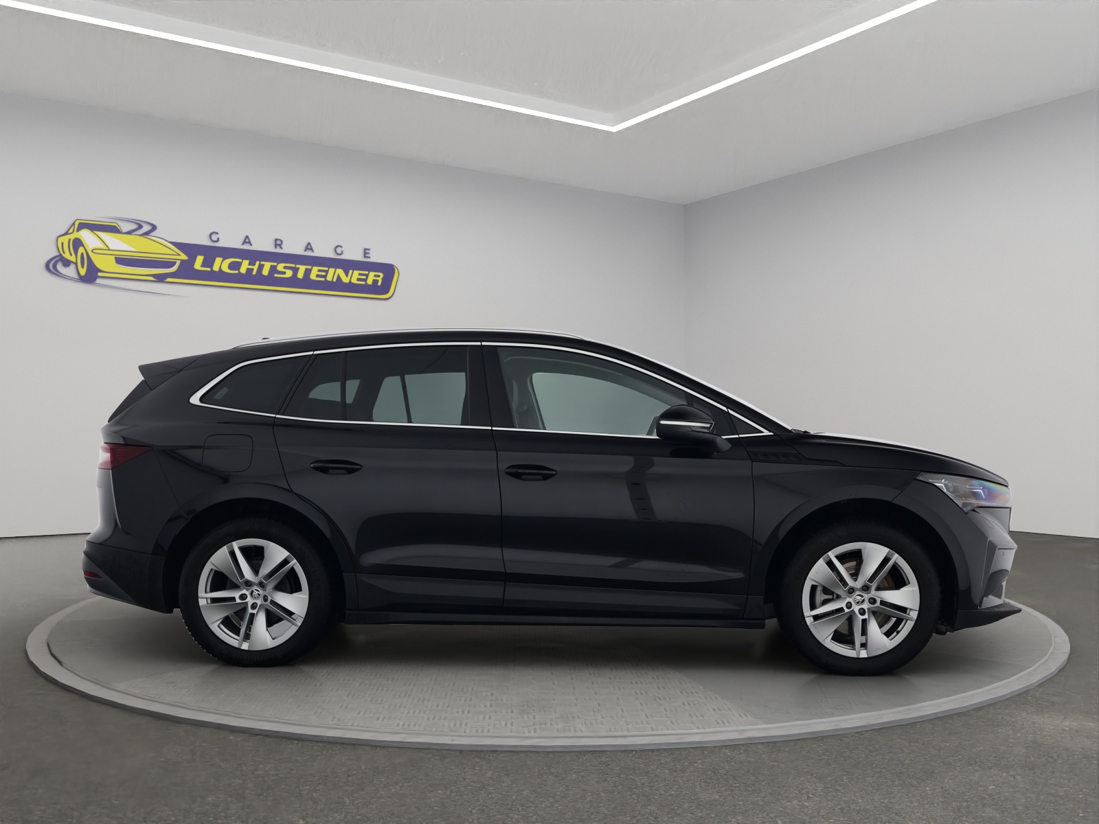 SKODA Enyaq 85-image-5