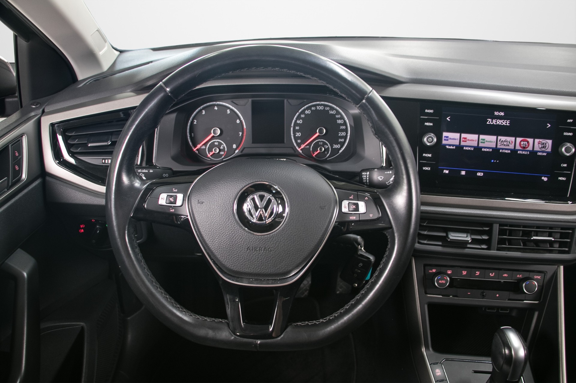 VW Polo 1.0 TSI BMT Comfortline DSG-image-4