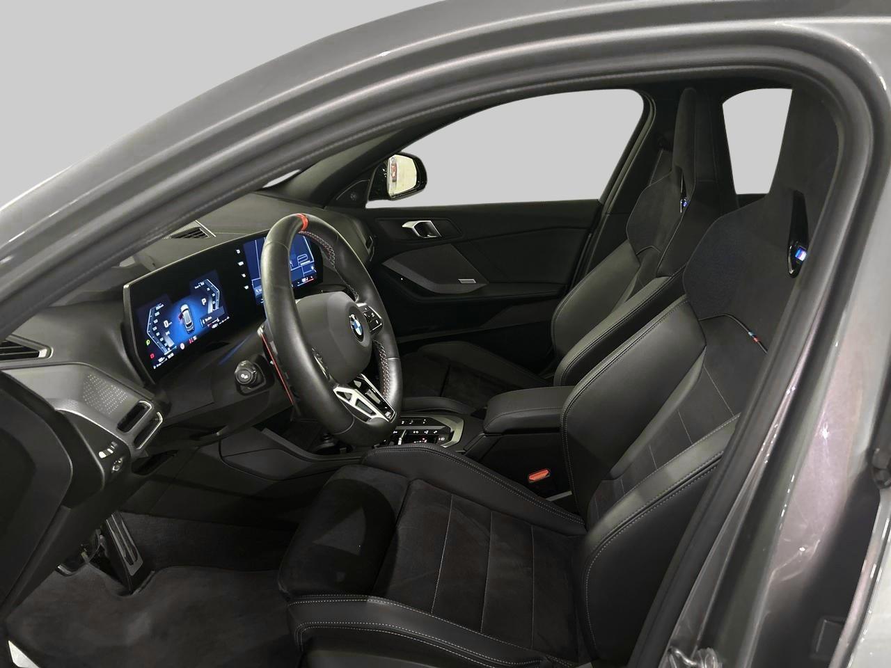 BMW M135i xDrive-image-13