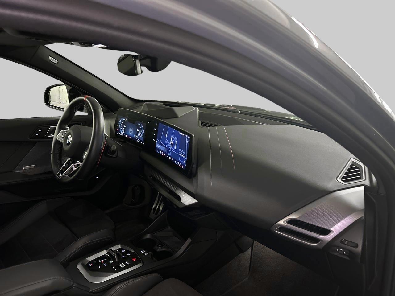 BMW M135i xDrive-image-12