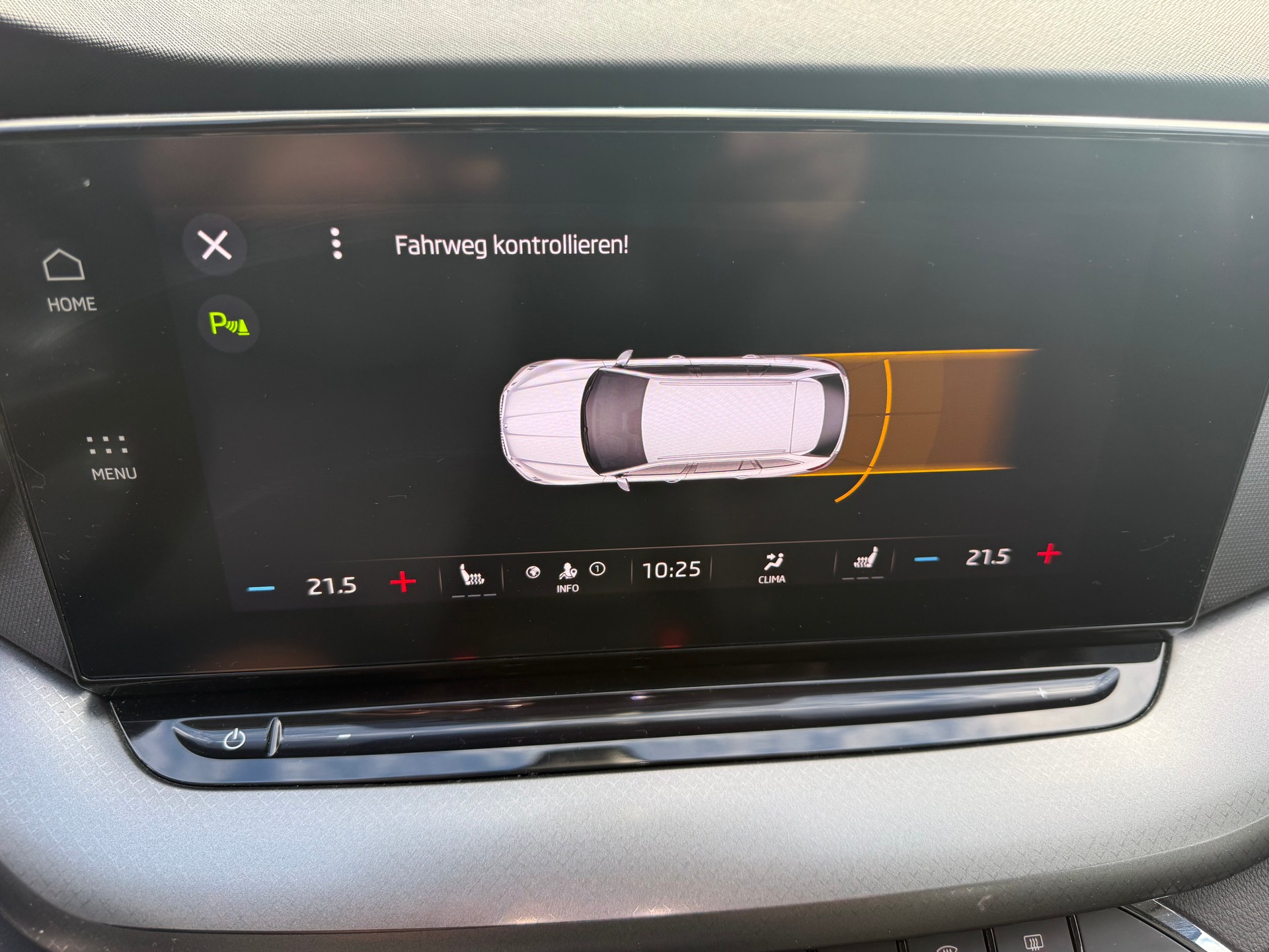 SKODA Octavia Combi 2.0 TDI DSG Ambition-image-7