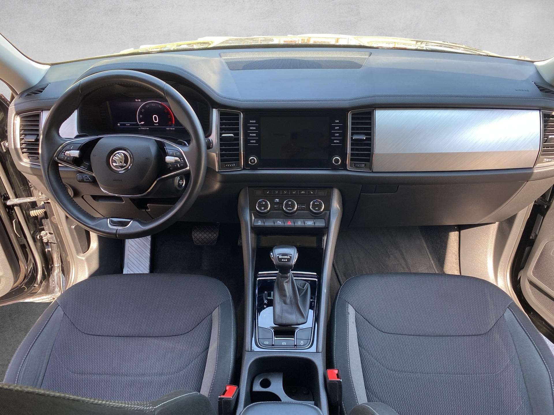 SKODA Kodiaq 2.0 TDI CR Ambition 4x4 DSG-image-9