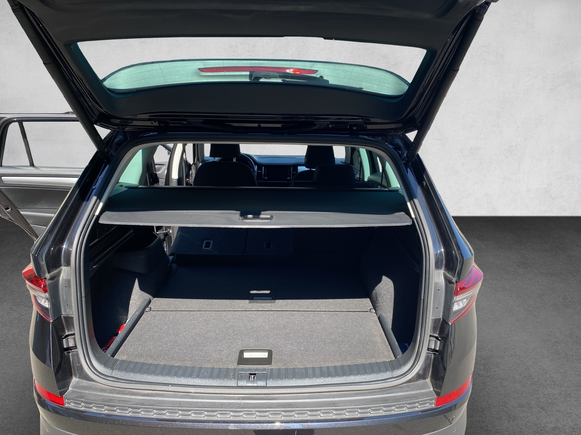 SKODA Kodiaq 2.0 TDI CR Ambition 4x4 DSG-image-17