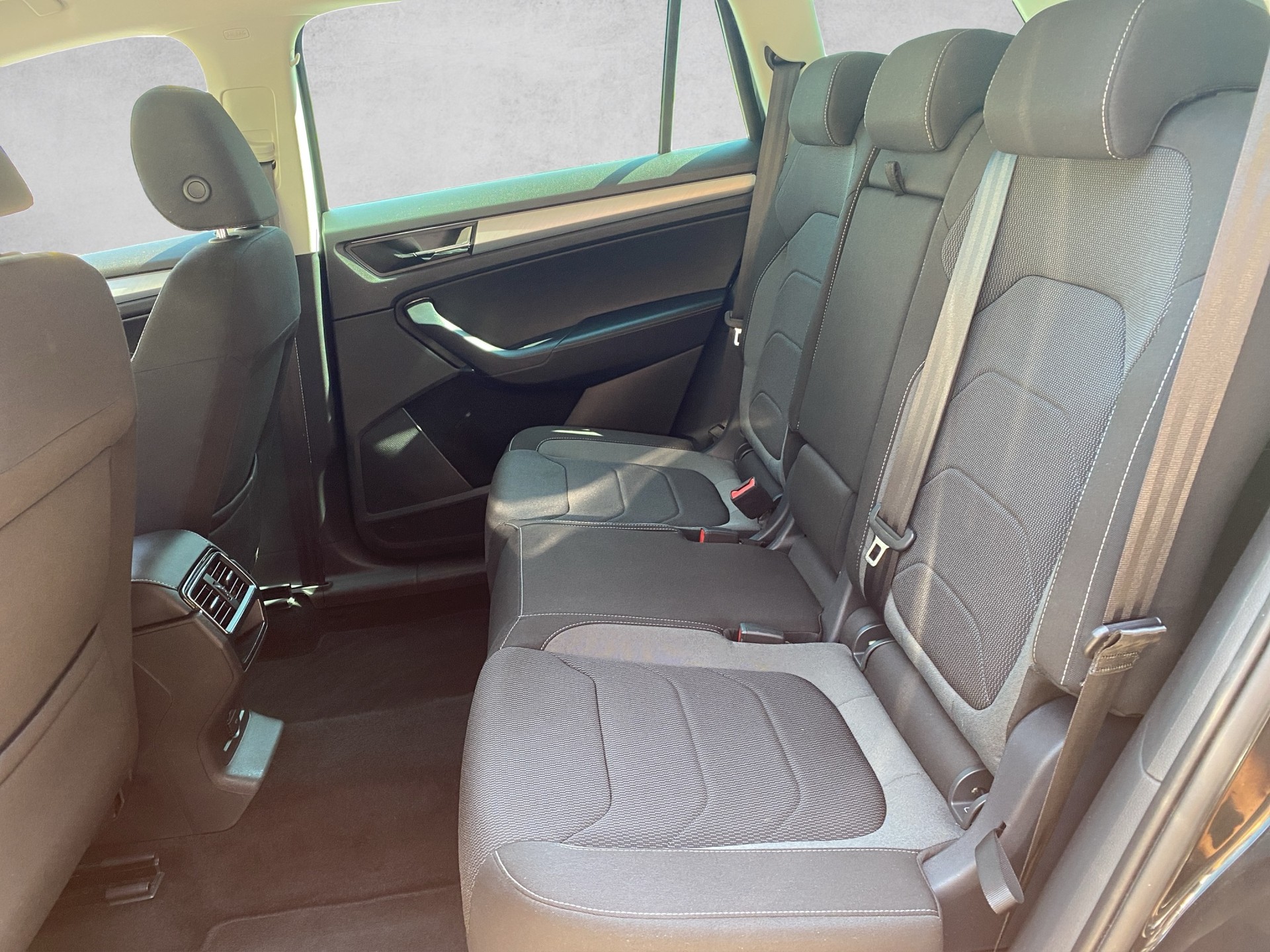 SKODA Kodiaq 2.0 TDI CR Ambition 4x4 DSG-image-15