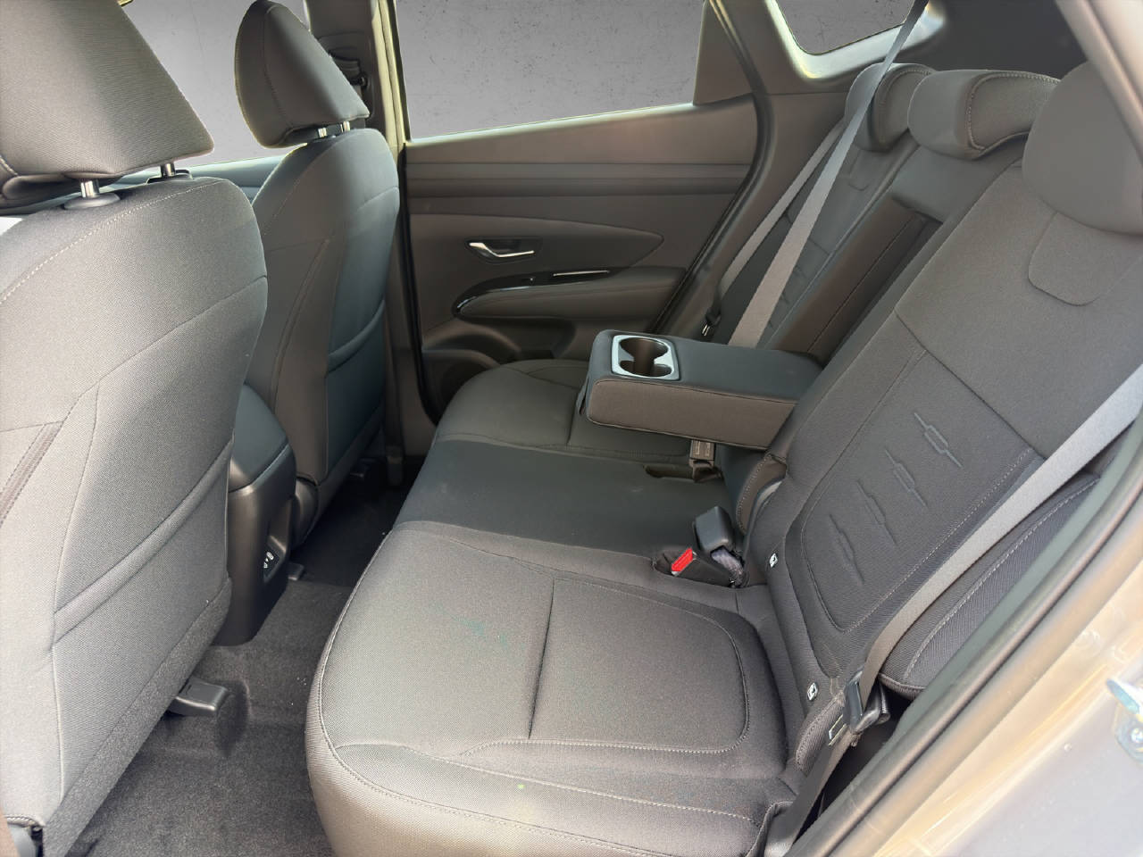 HYUNDAI Tucson 1.6 T-GDi HEV Origo Bla MY27-image-10