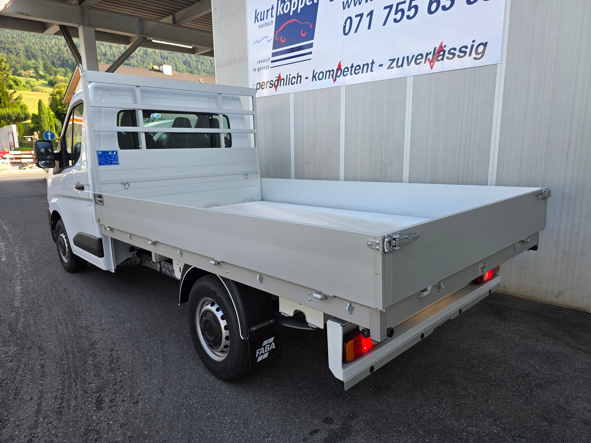 RENAULT Master T35 Blue dCi 150 L2H1-image-2