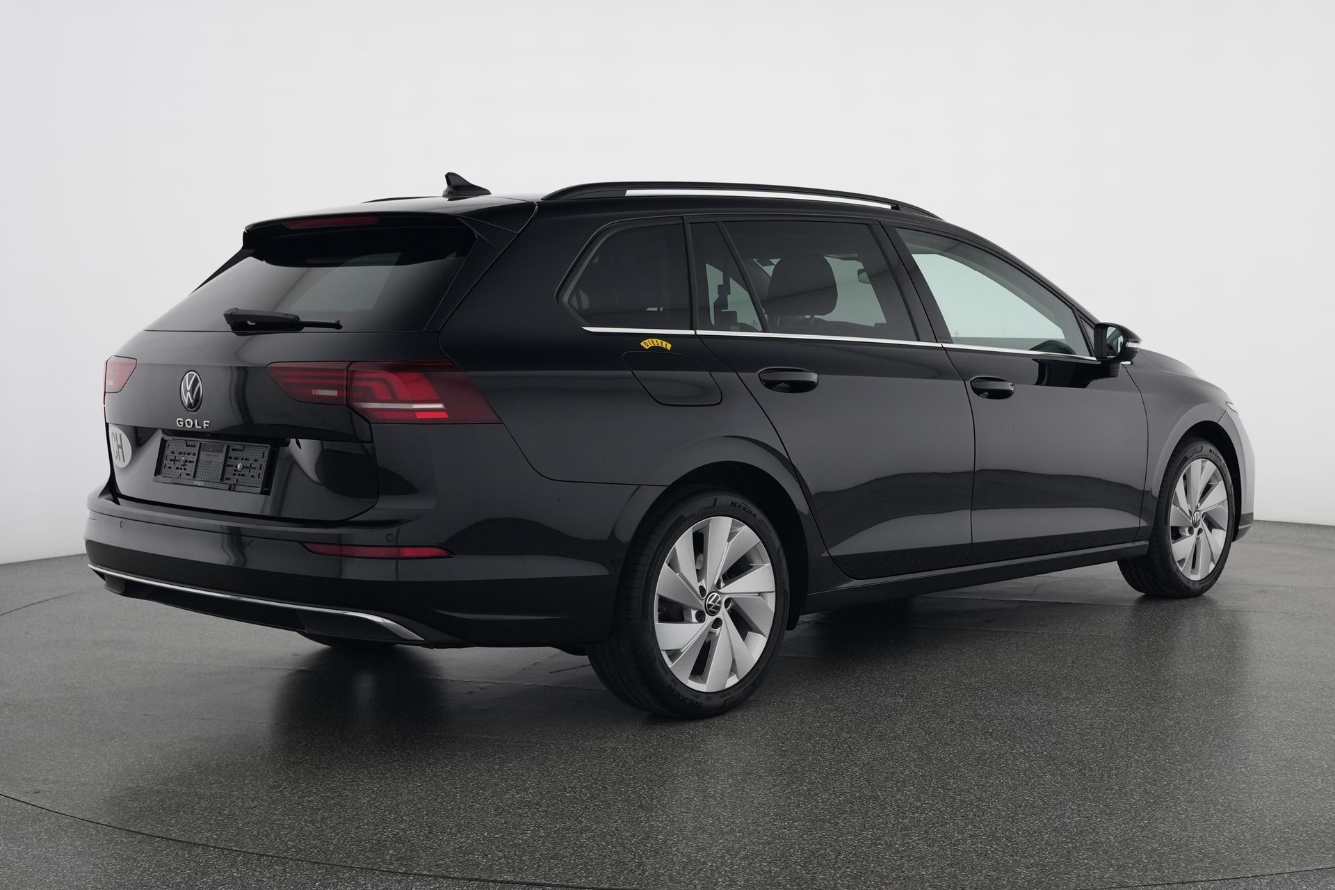 VW Golf Variant 2.0 TDI Style DSG-image-4