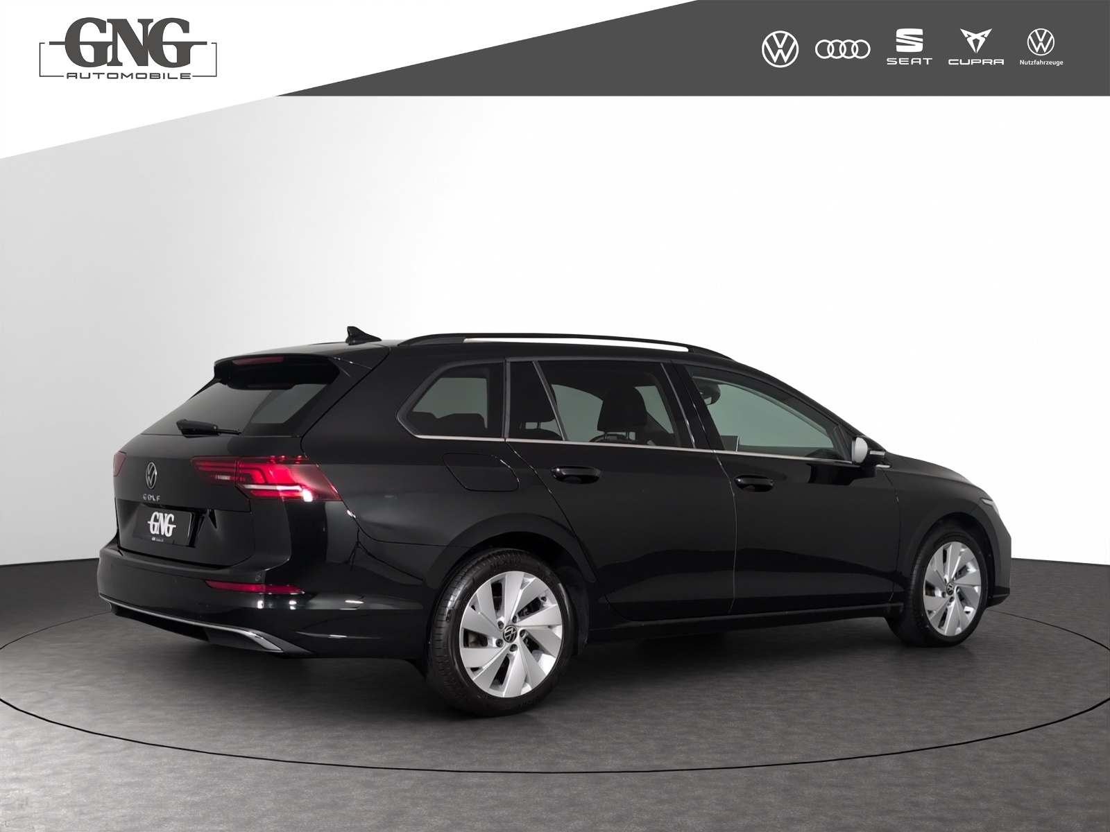 VW Golf Variant 2.0 TDI Style DSG-showroom-element-2