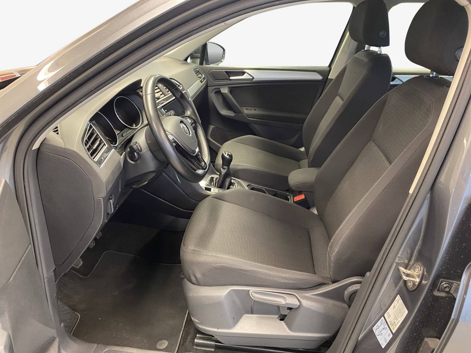 VW Tiguan 1.5TSI Evo Trendline-image-7