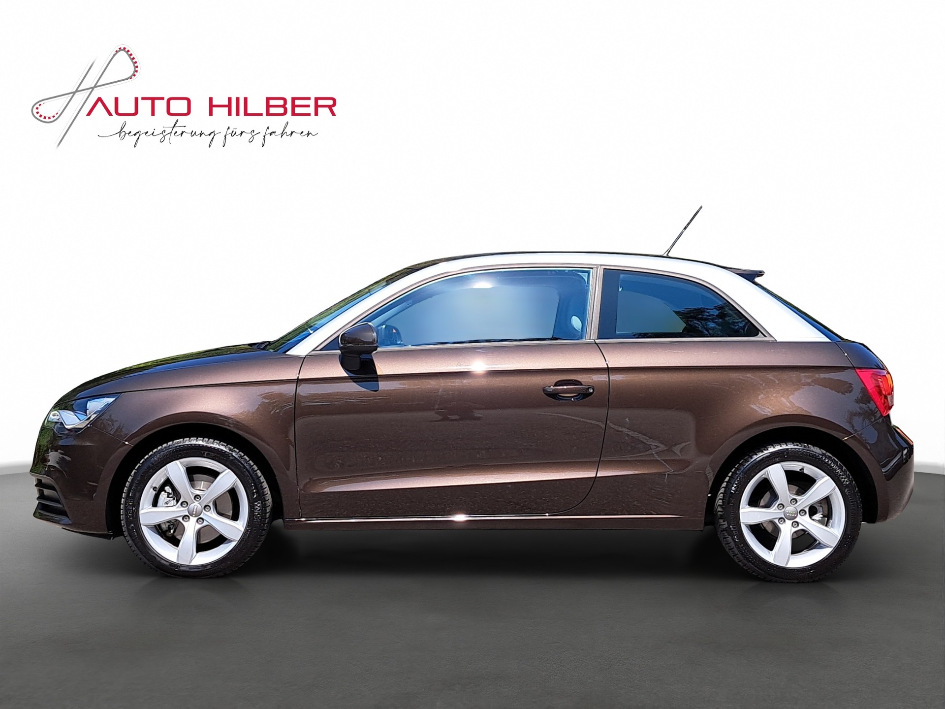AUDI A1 1.4 TFSI Attraction S-tronic *1. Hand, 13'000km*-image-2