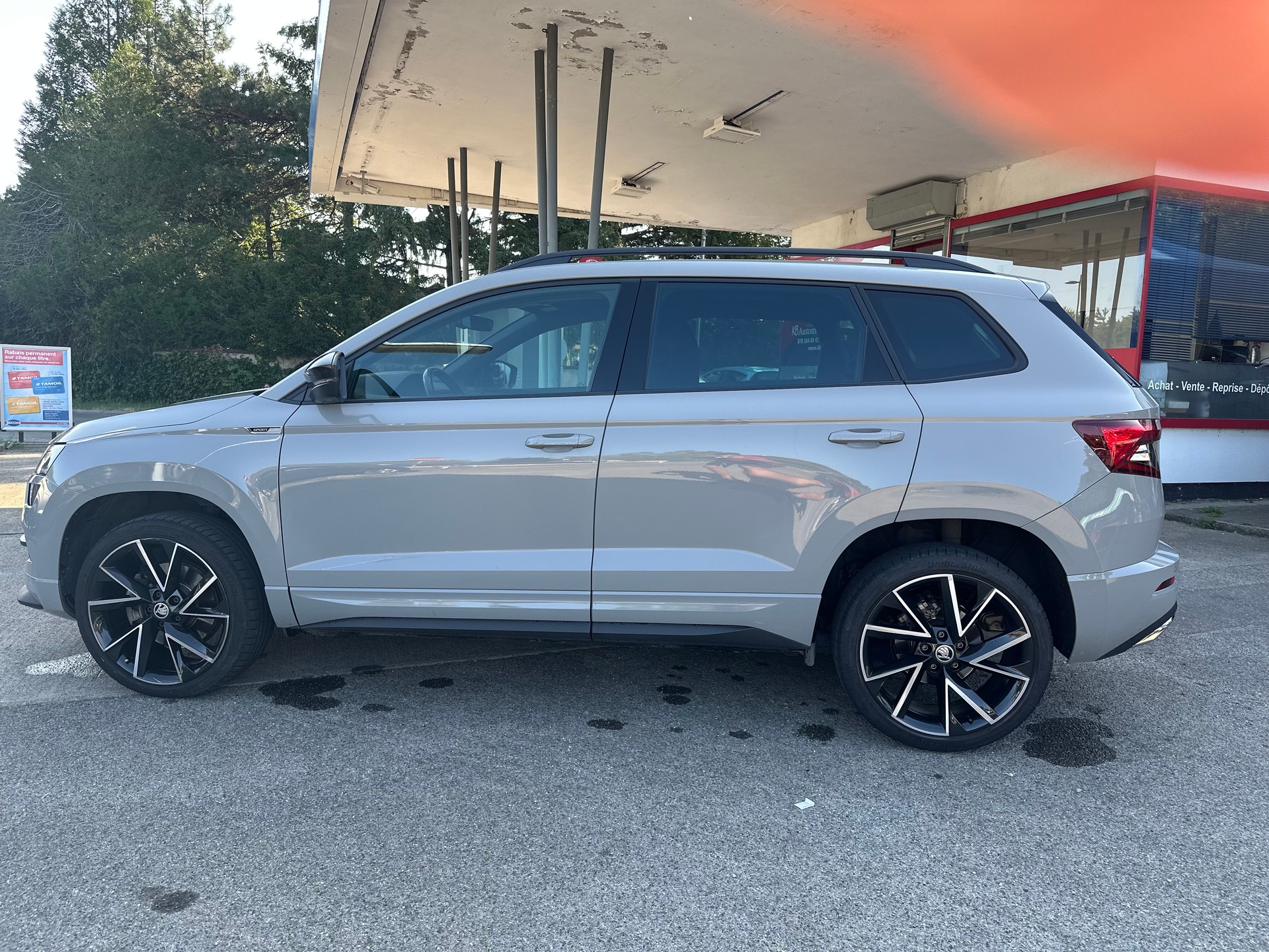 SKODA Karoq 1.5 TSI ACT SportLine DSG-image-6