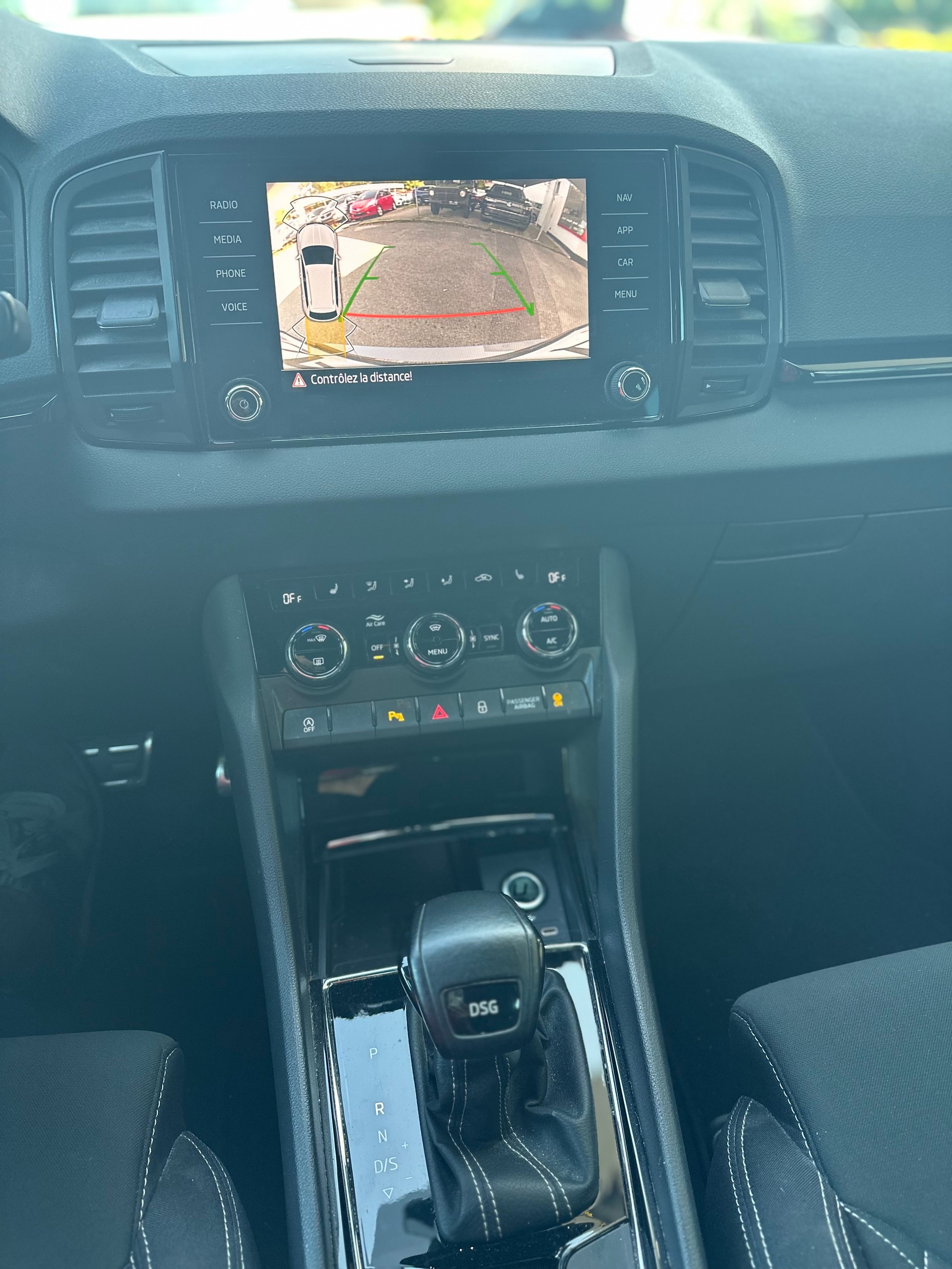 SKODA Karoq 1.5 TSI ACT SportLine DSG-image-11