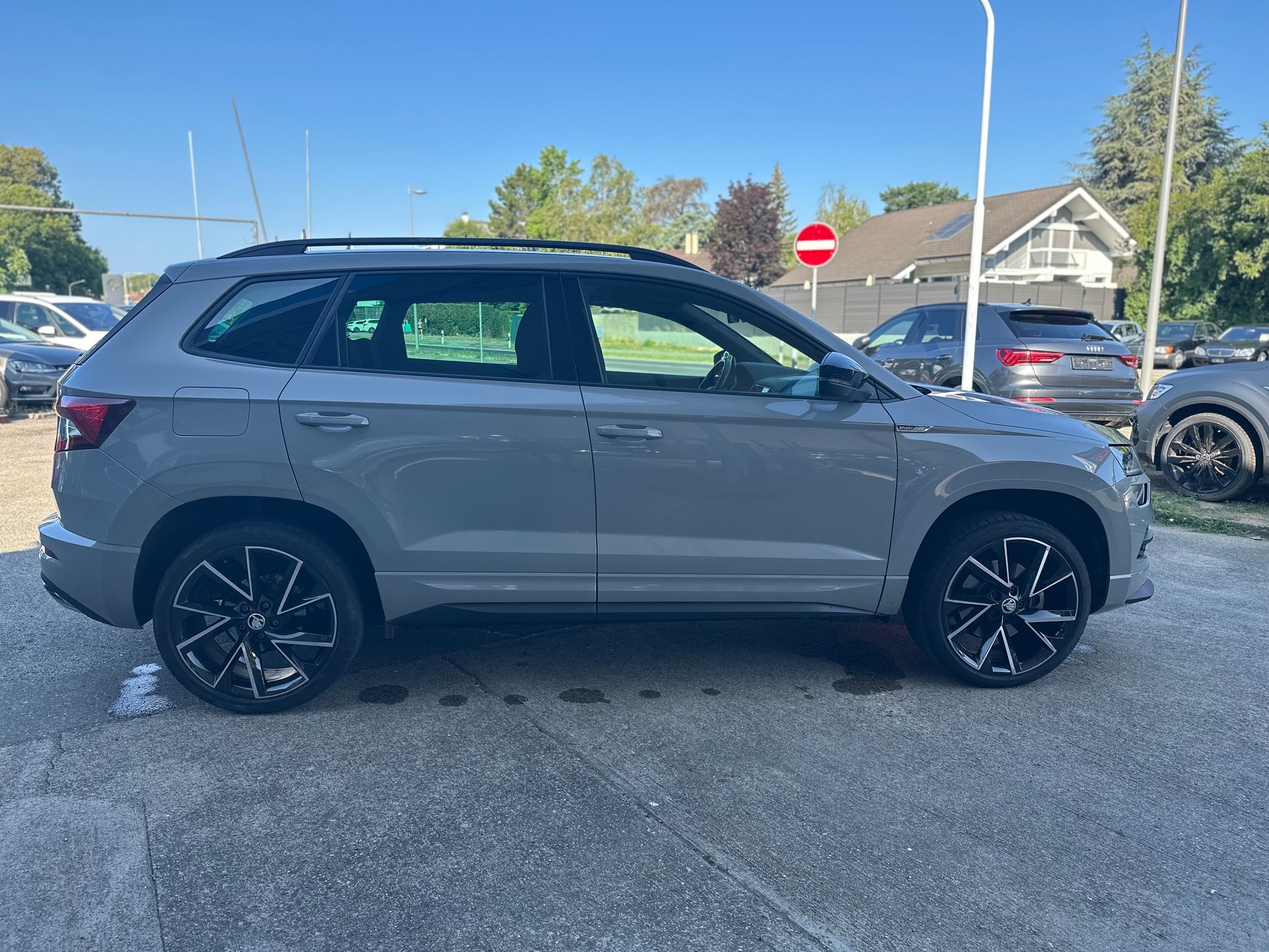 SKODA Karoq 1.5 TSI ACT SportLine DSG-image-2