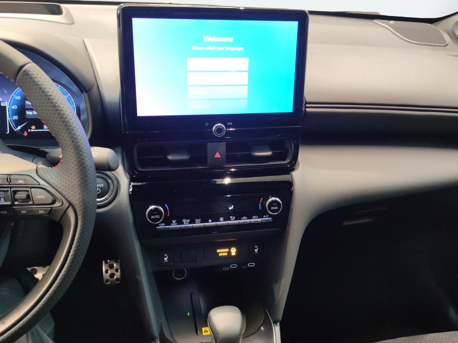 TOYOTA Yaris Cross 1.5 VVT-i HSD GR Sport-image-15