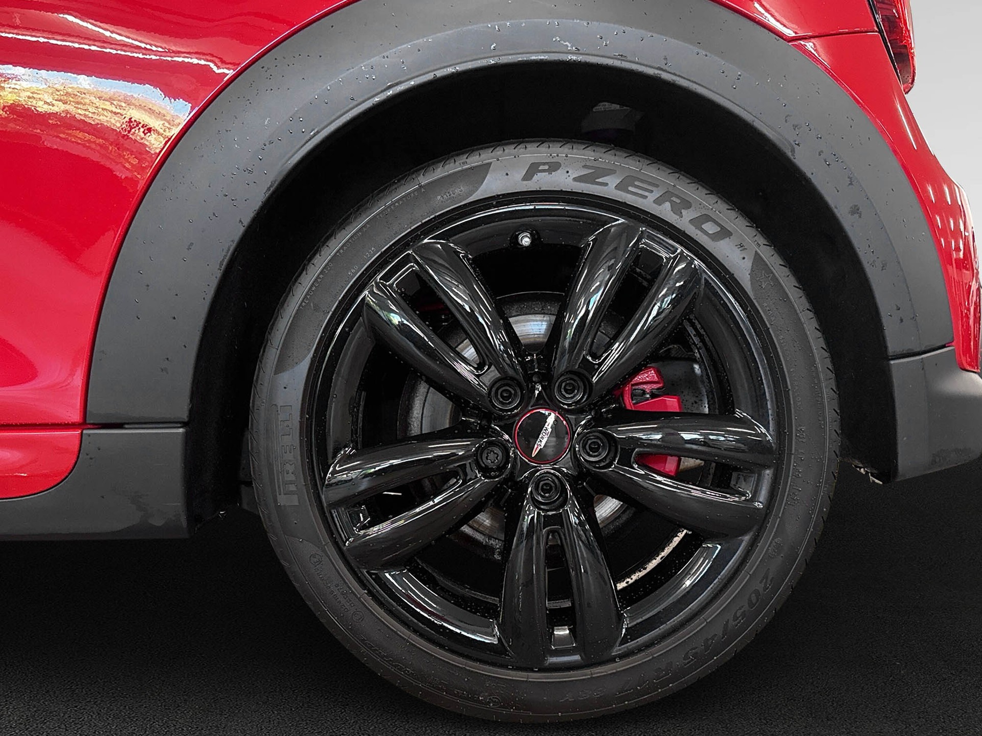 MINI Cooper John Cooper Works Cabriolet Steptronic-image-8