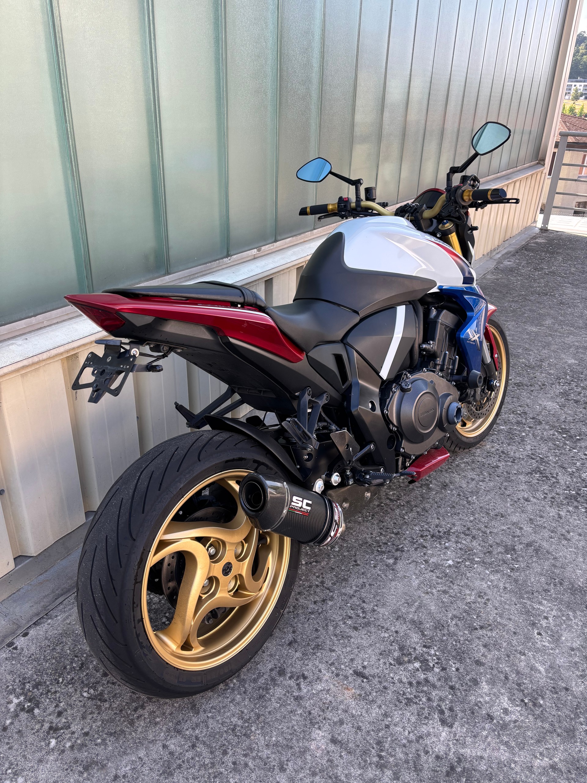 HONDA CB 1000 R ABS-image-4