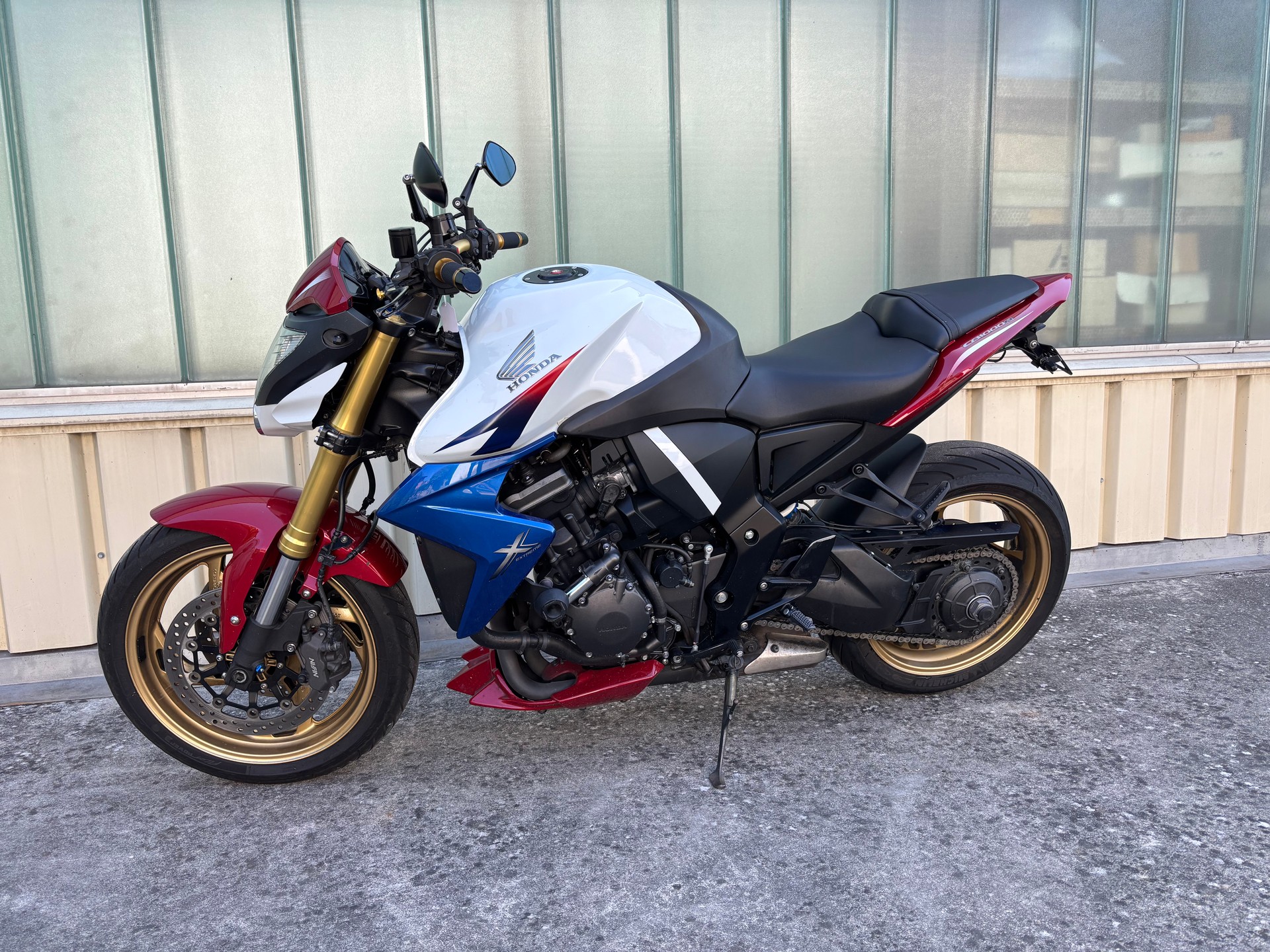 HONDA CB 1000 R ABS-image-1