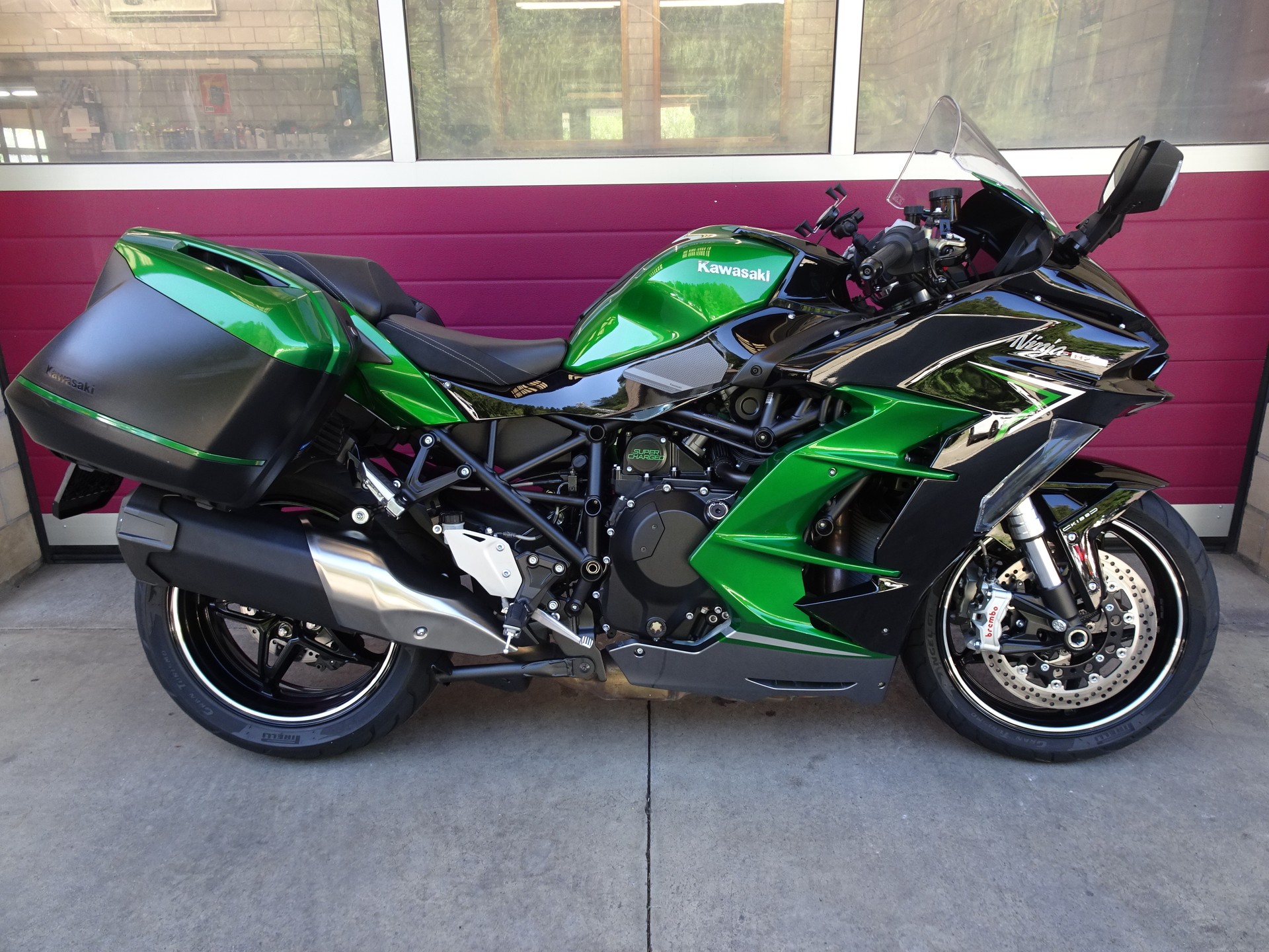 KAWASAKI Ninja H2 SX SE Tourer