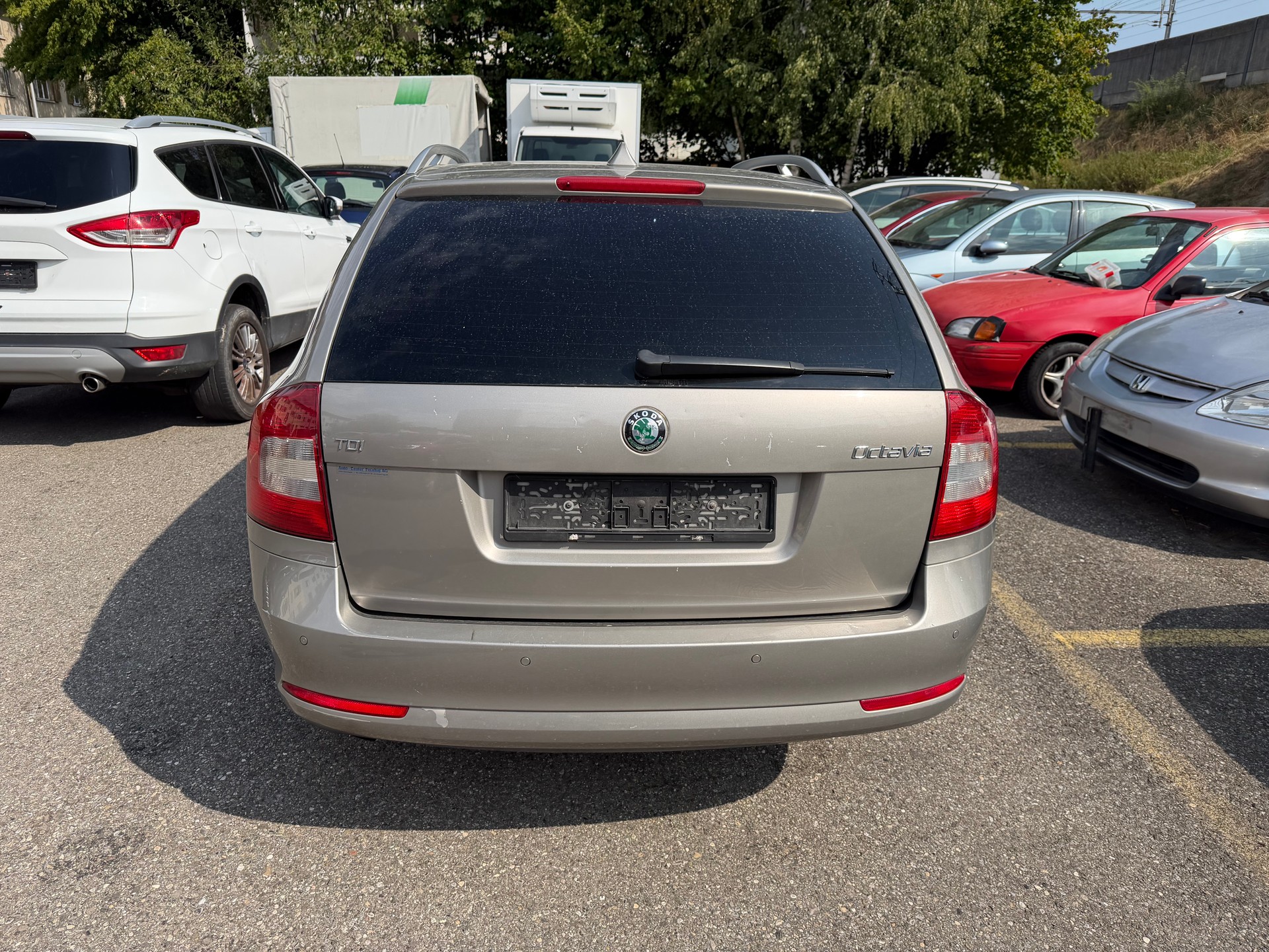 SKODA Octavia Combi 1.6 TDI Clever DSG-image-5
