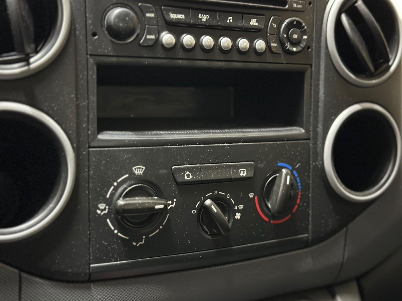 PEUGEOT Partner 1.6 Active-image-9