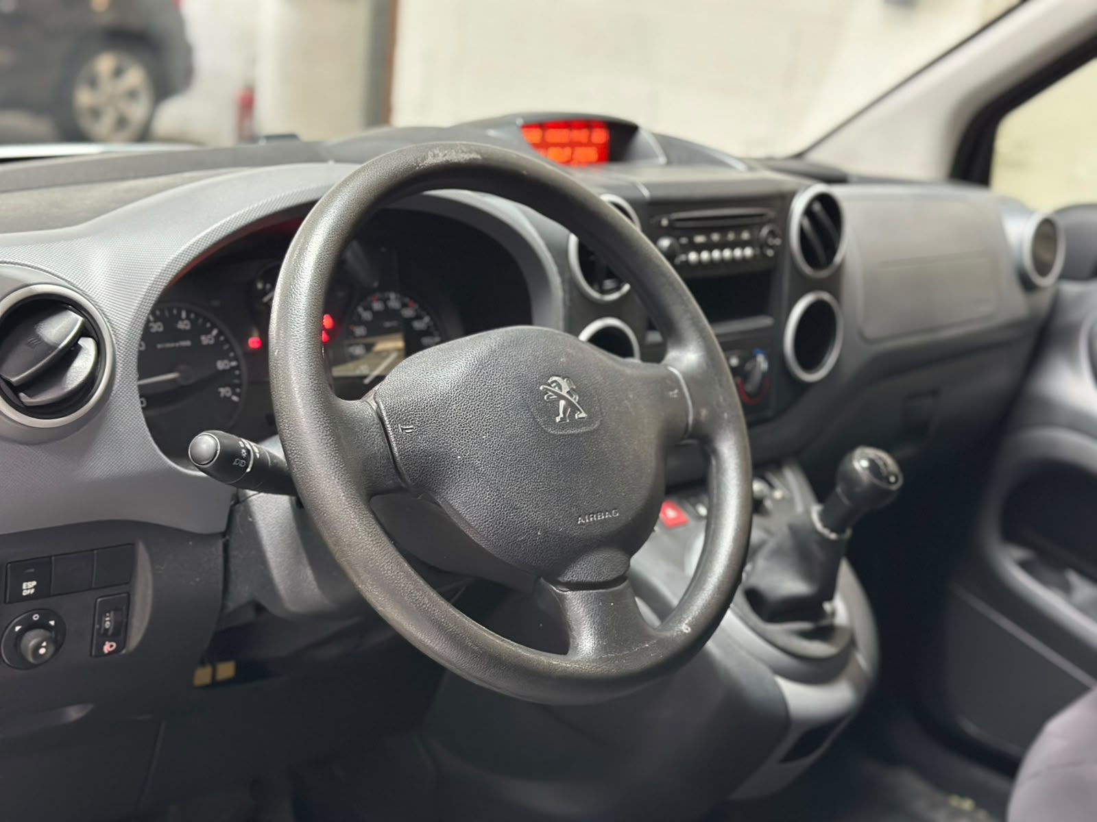 PEUGEOT Partner 1.6 Active-image-6