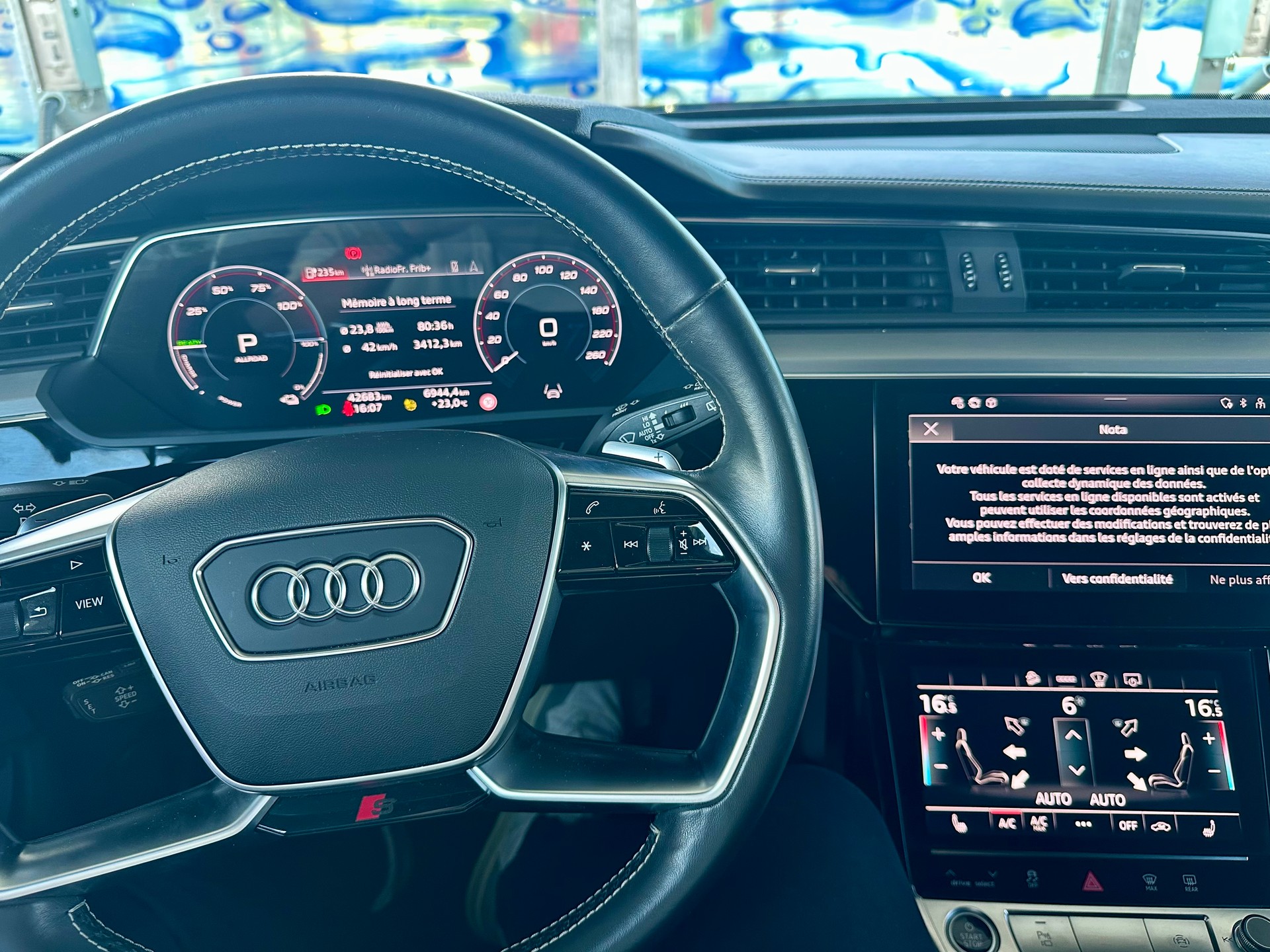 AUDI E-Tron 50 S Line Attraction quattro **LEASING POSSIBLE**-image-4