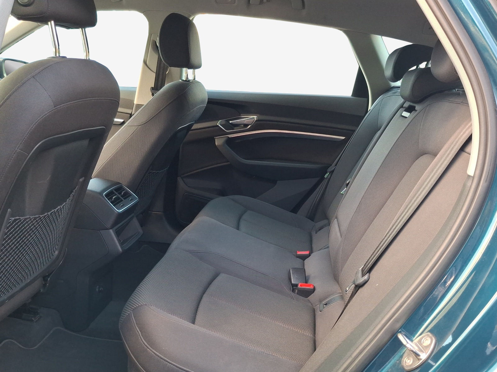 AUDI e-tron 55 quattro-image-11