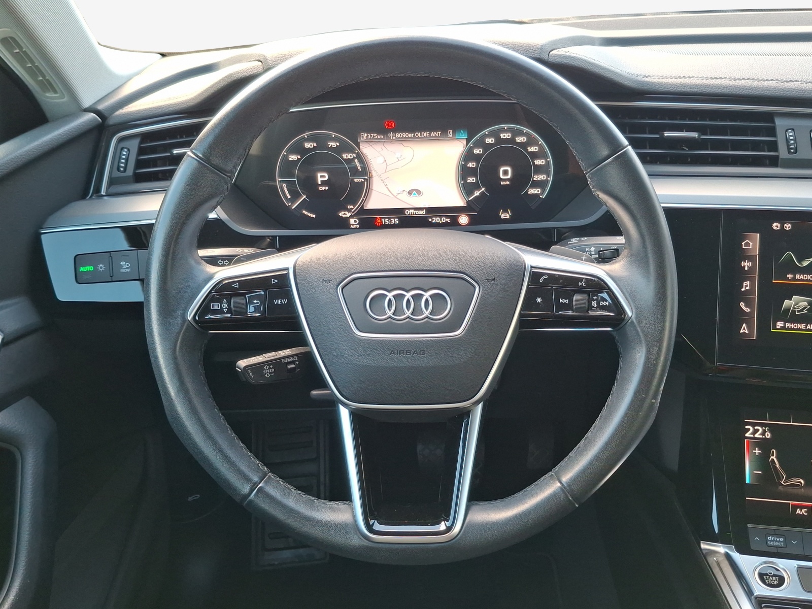 AUDI e-tron 55 quattro-image-9