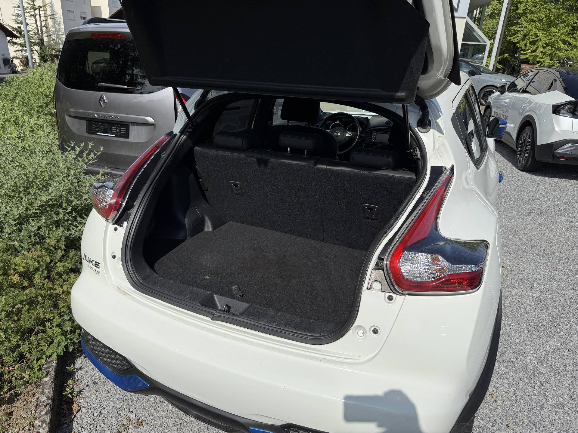 NISSAN Juke 1.6 DIG-T Tekna 4x4-image-2